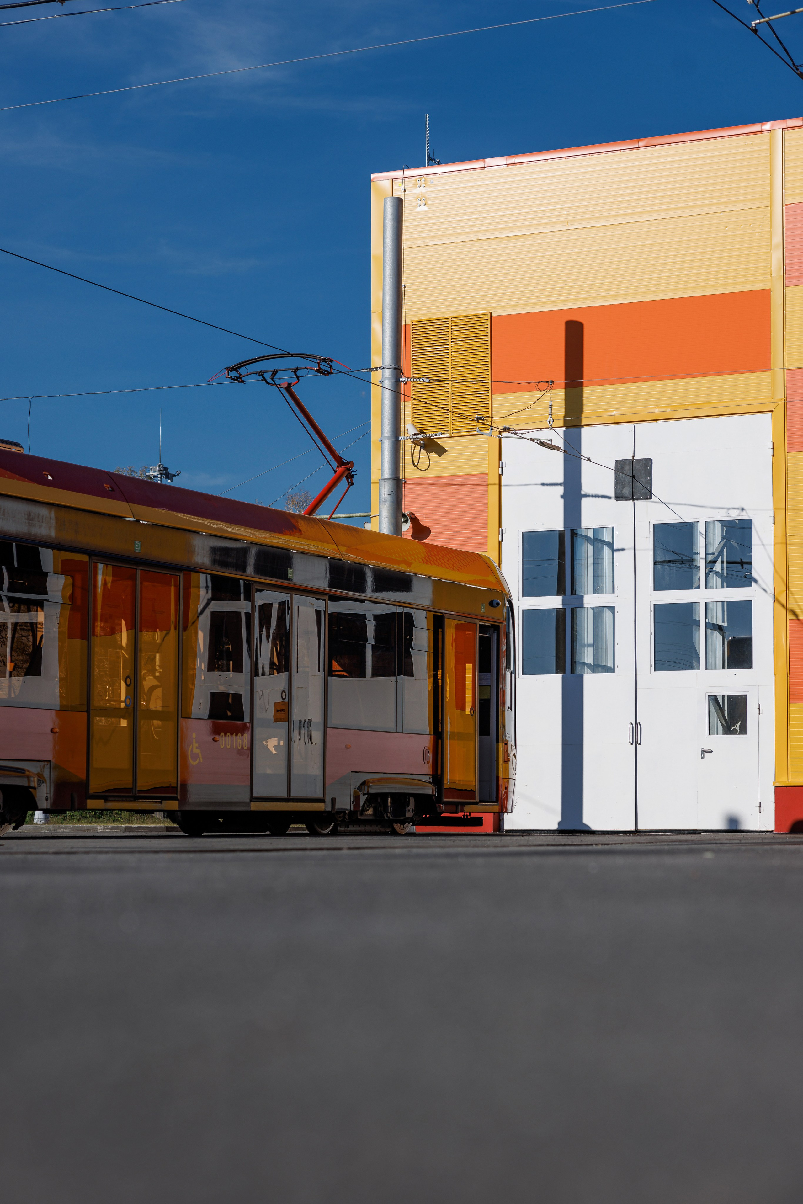 «Львёнок». Верхнепышминский трамвай. Фотограф Виталий Хайлов, Екатеринбург