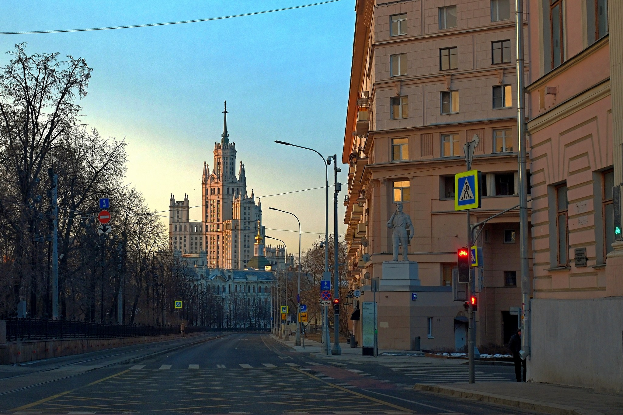 Улица, люди, жизнь…