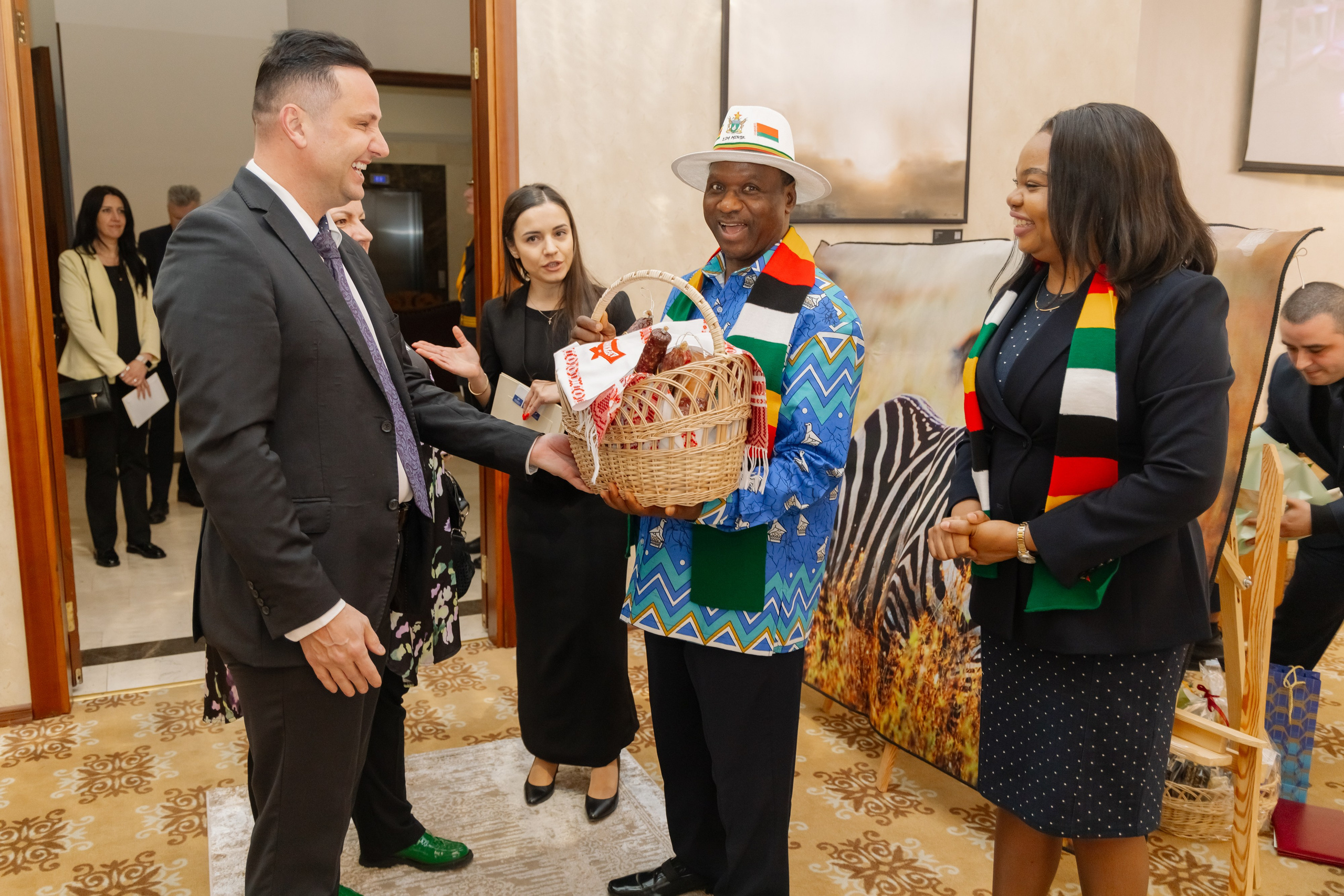 Фотосъемка делегации Посольства Зимбабве в Минске. Свадебный фотограф в Минске/Беларуси Сергей Спиридонов