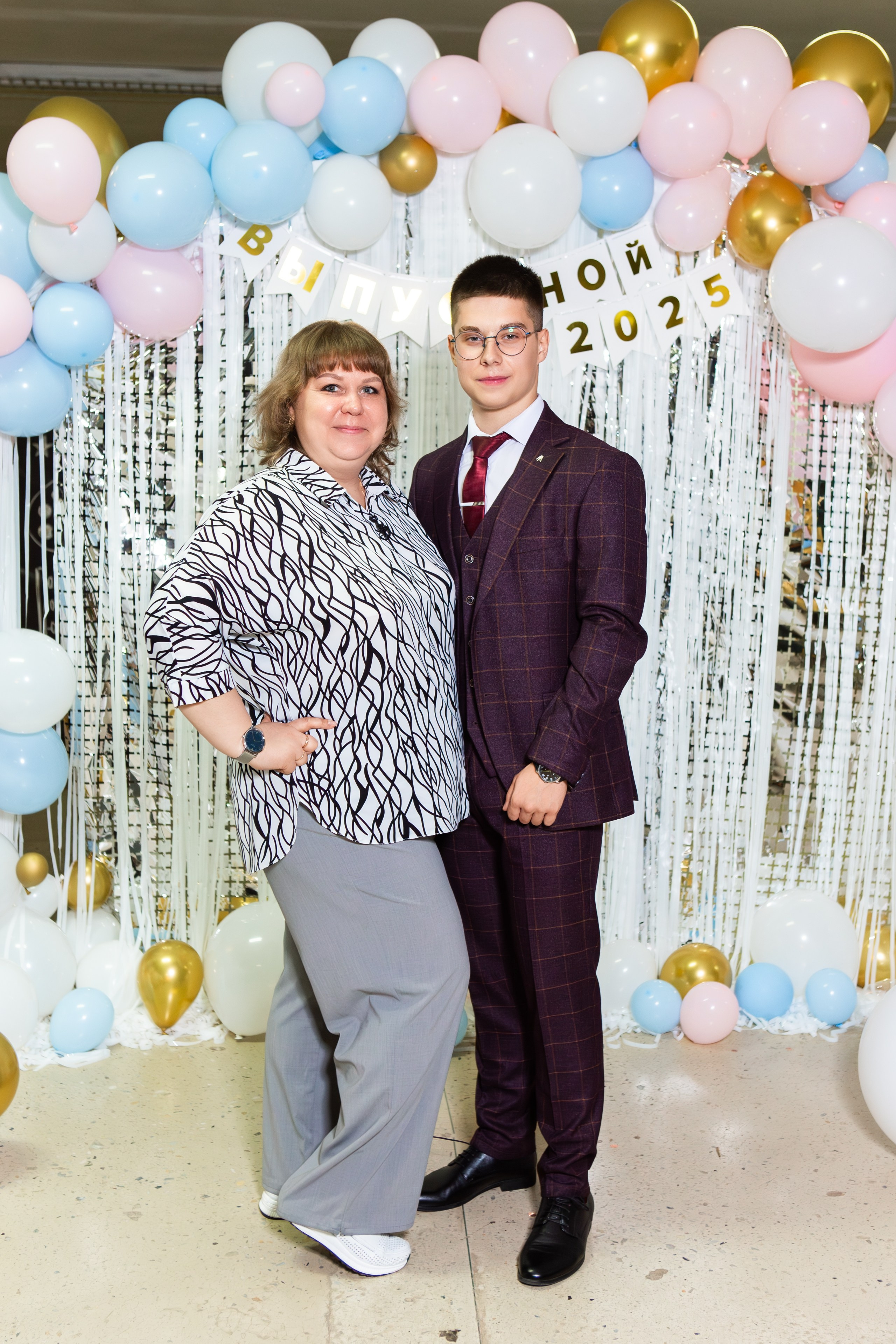 ФОТОСЕССИЯ С РОДИТЕЛЯМИ ВЫПУСКНОЙ 2025 9 ШКОЛА МЦЕНСК. ТВОЙ АЛЬБОМ / ТВОИ ПРАВИЛА