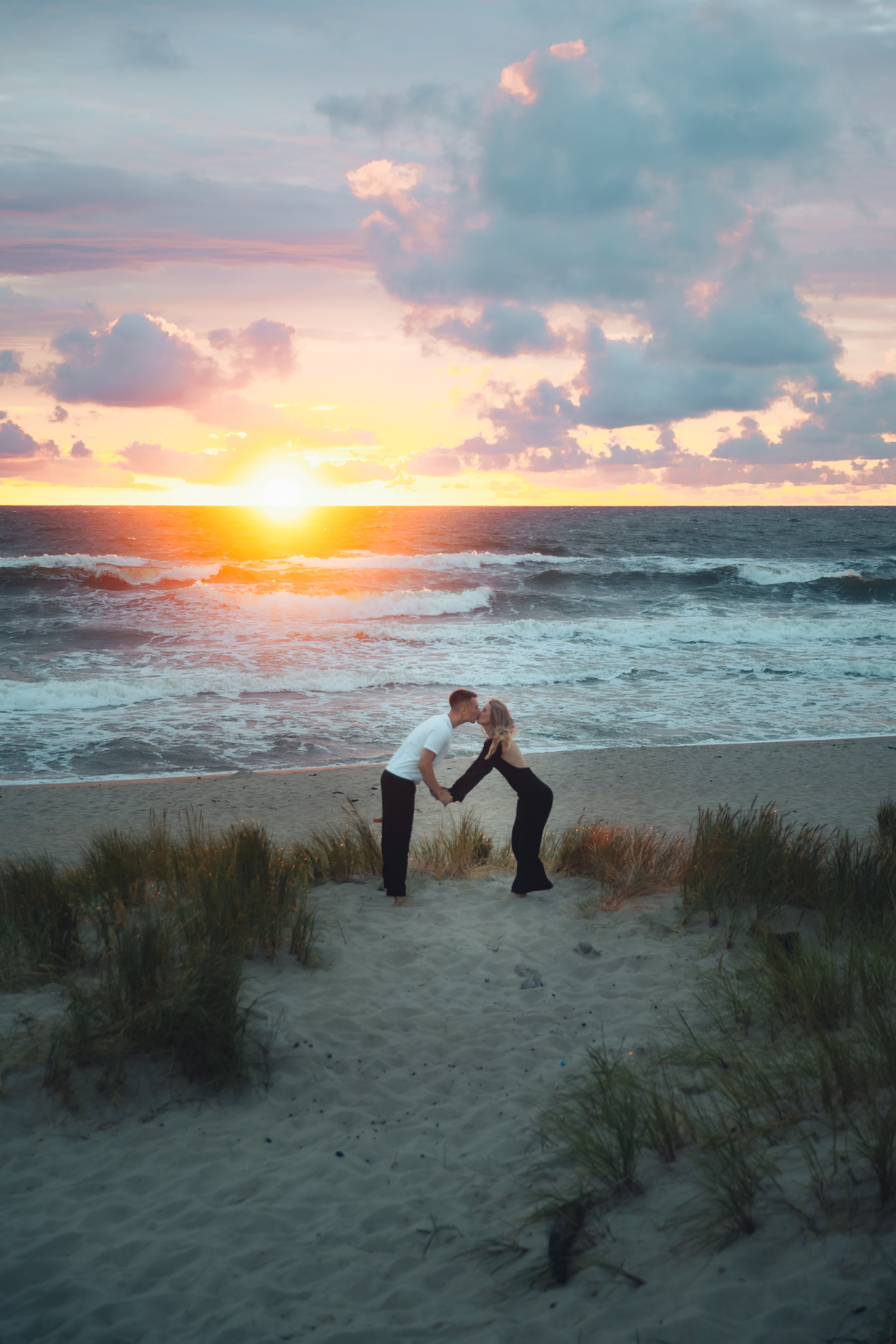 Арсений и Анастасия / Янтарный. Фотограф Калининград Илья Миллер