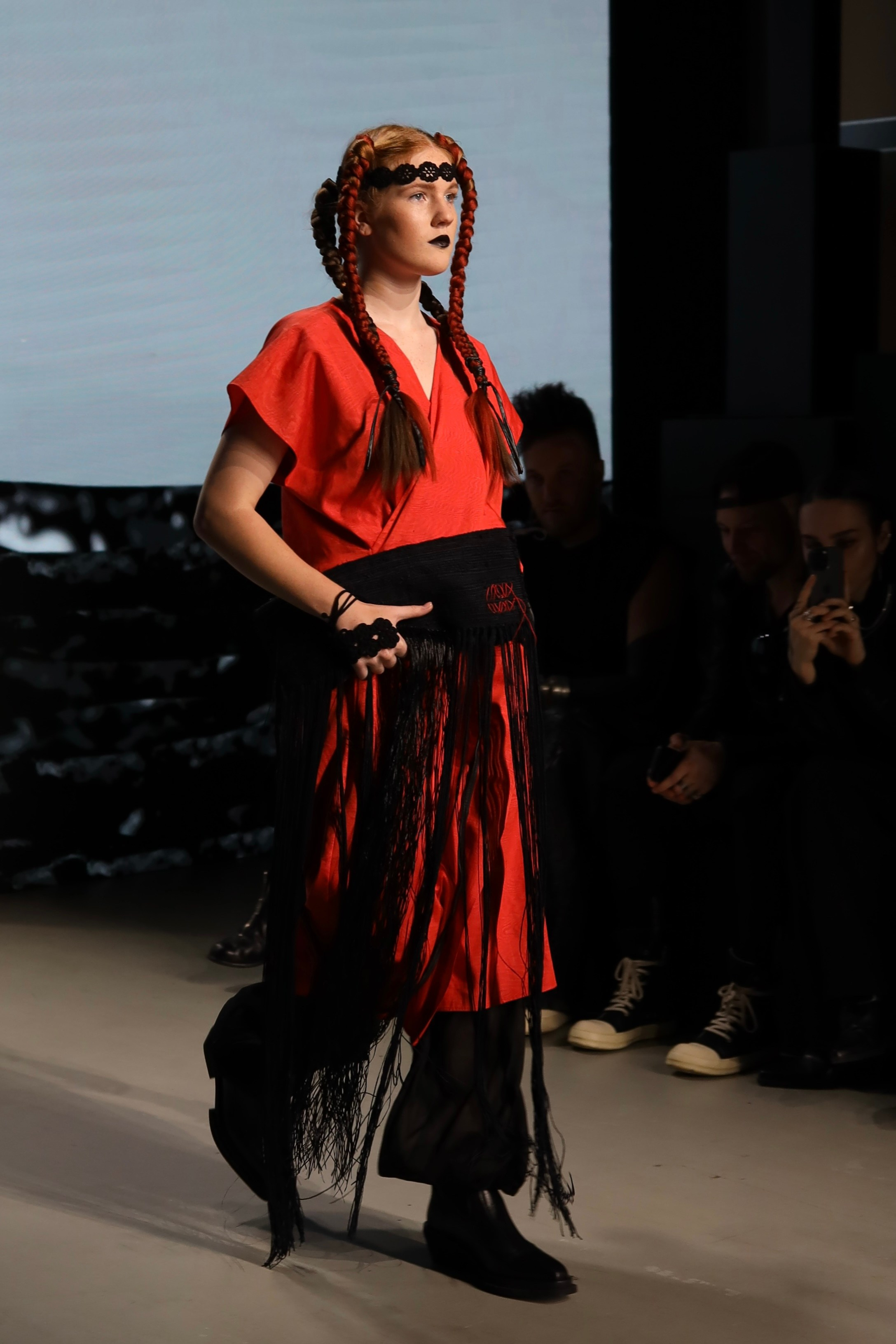 Съёмки модных показов. Фотограф в Москве — Рина Серёгина — съёмка в студии и репортаж