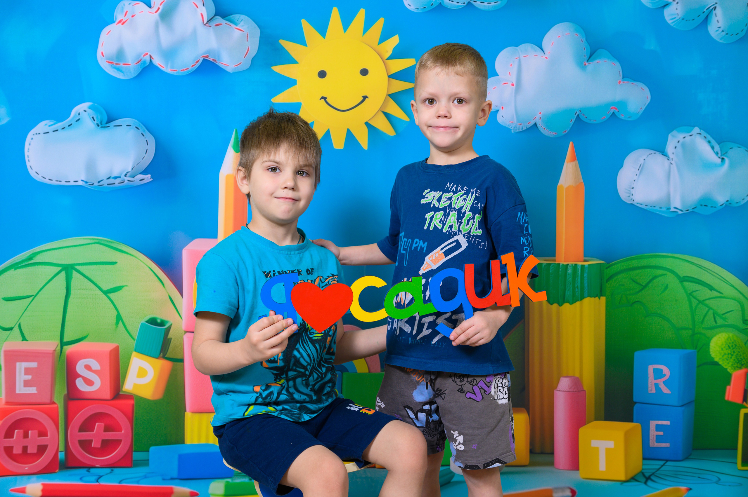 Фотосессия на выпускные альбомы для детского сада. Выпускные альбомы Искитим Бердск Новосибирск