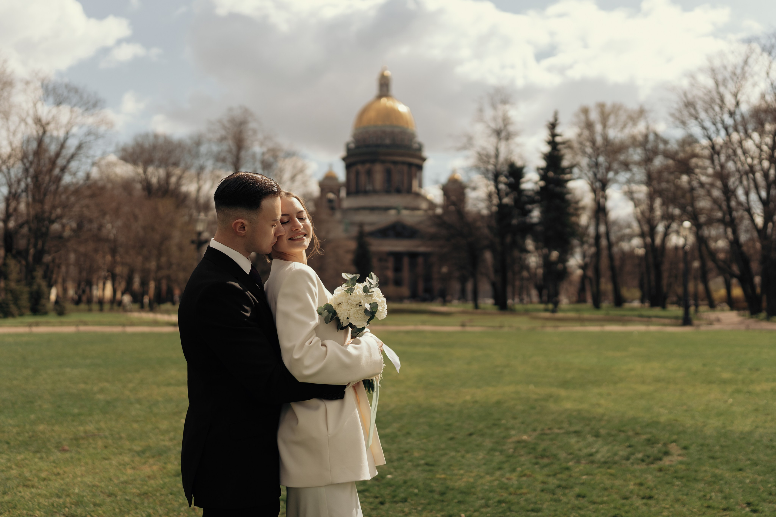 Даниил и Владислава. Hmliber — фотограф и контент-креатор из Петербурга