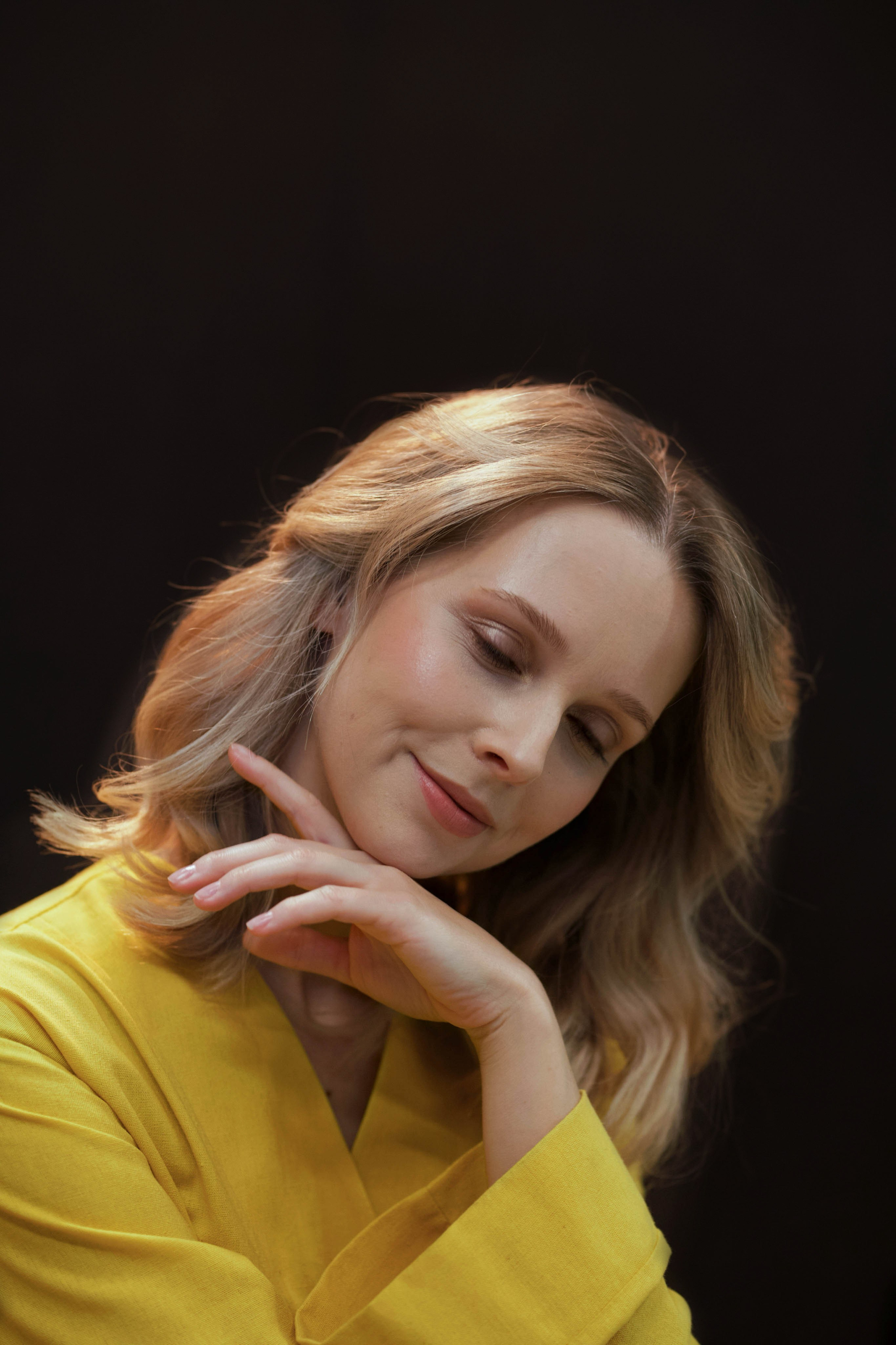 Кристина. Hmliber — фотограф и контент-креатор из Петербурга