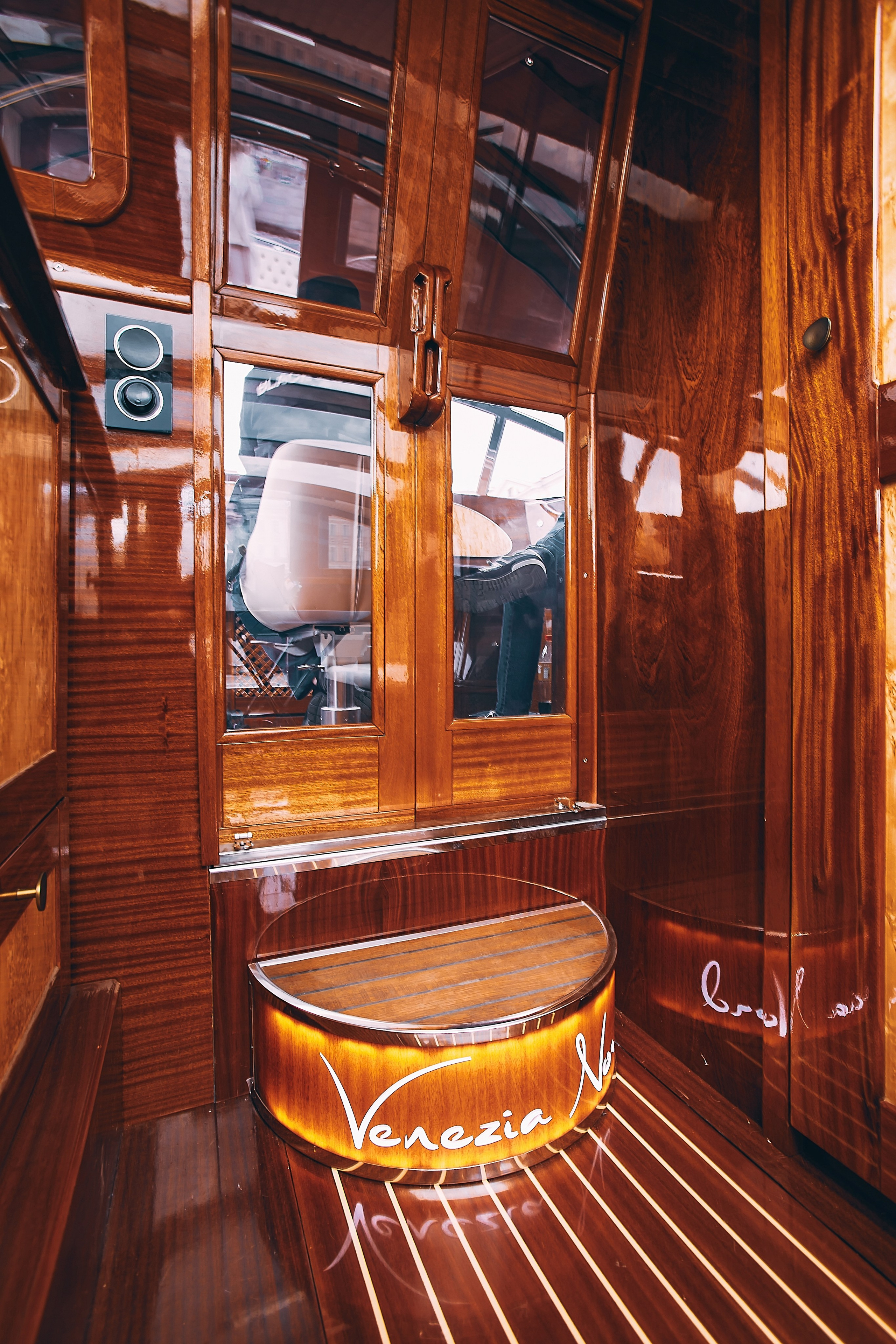 Катер «Venezia Nord». SPB Rent Boats|аренда катеров и теплоходов