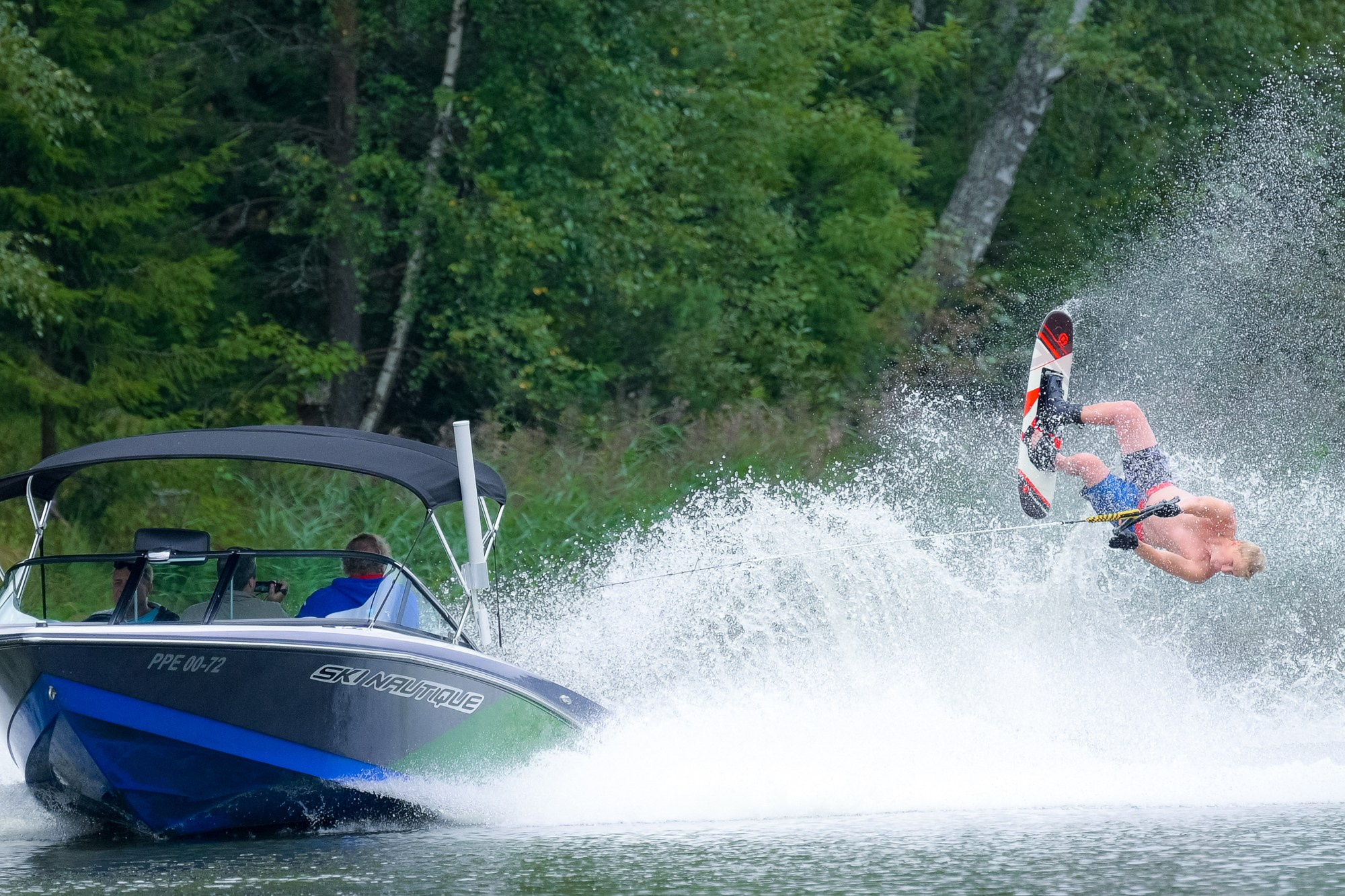 Чемпионат России по воднолыжному спорту. Елена Дружинина. Спортивный и репортажный фотограф
