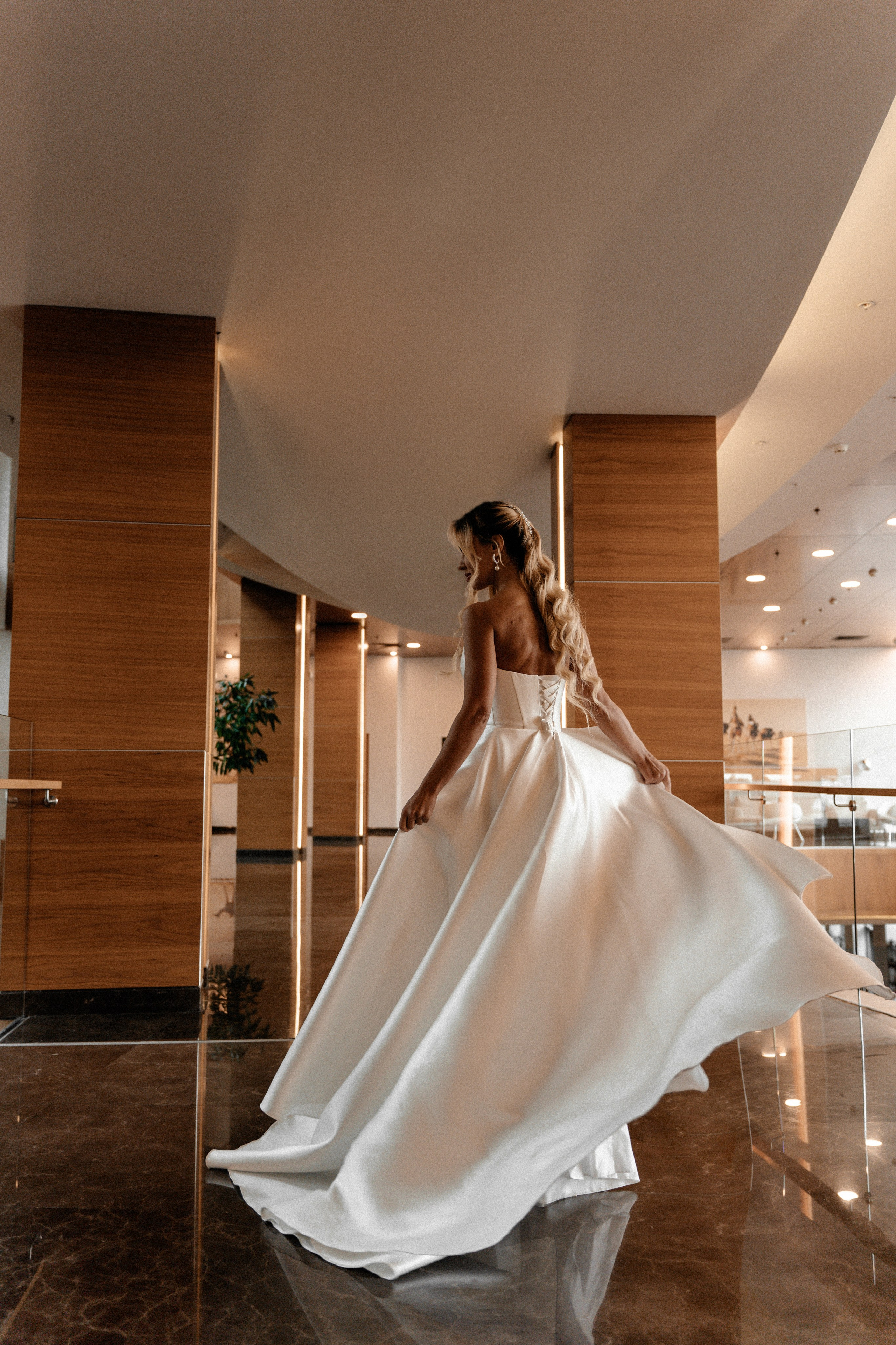 Роскошь свадебного дня в Mariott. Ваш семейный фотограф в Минске — Вика Трегубова