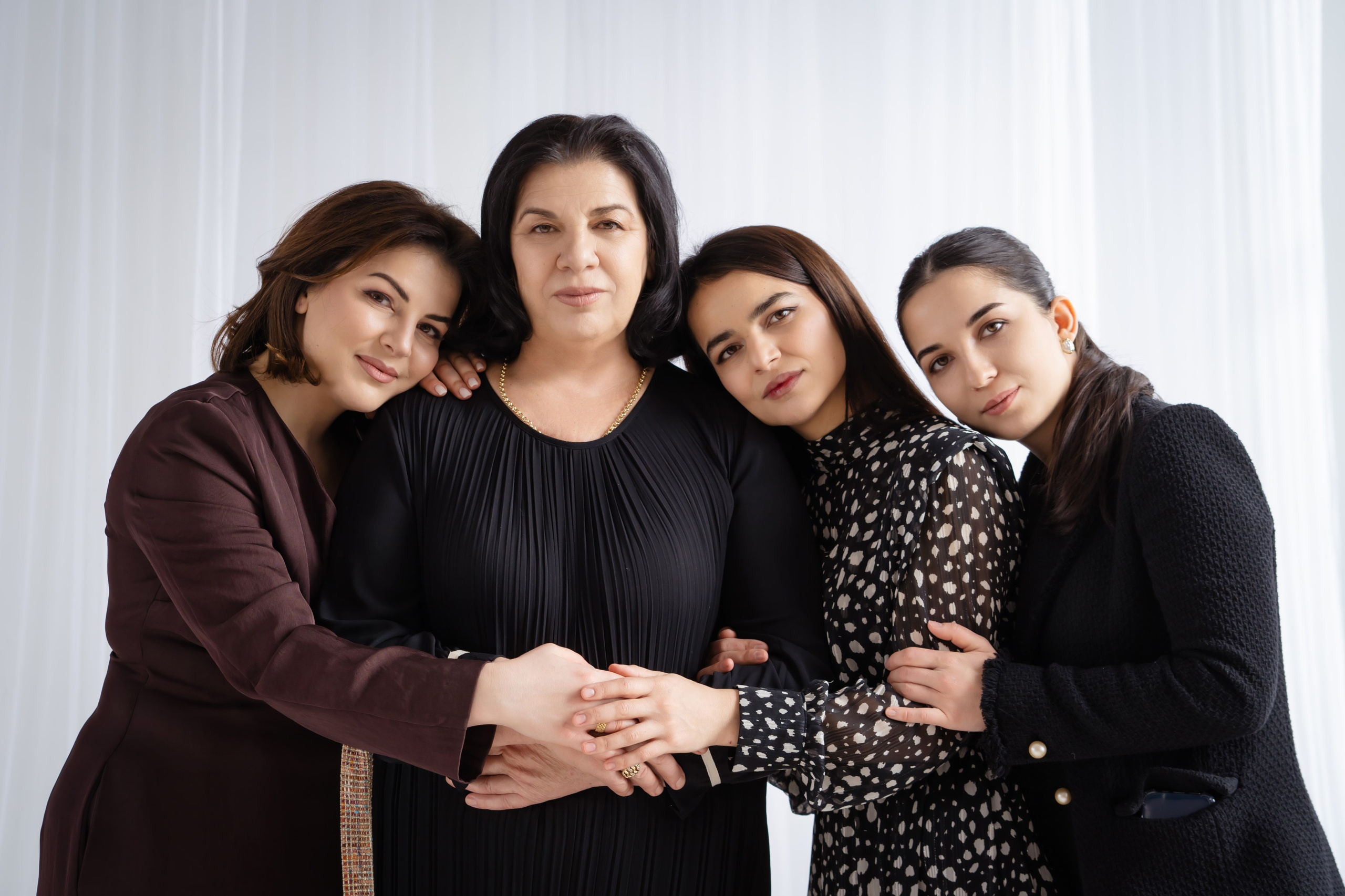 Family. Фотограф Инна Абакарова|Выпускные альбомы и фотосессии в Нальчике