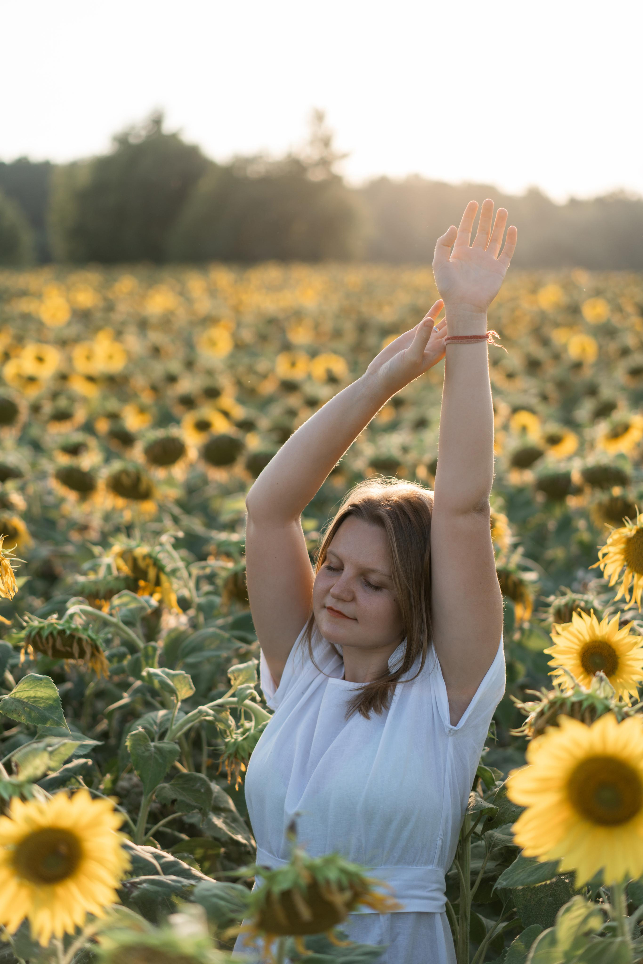 В Подсолнухах. Катюша. Фотограф Вера Зенина