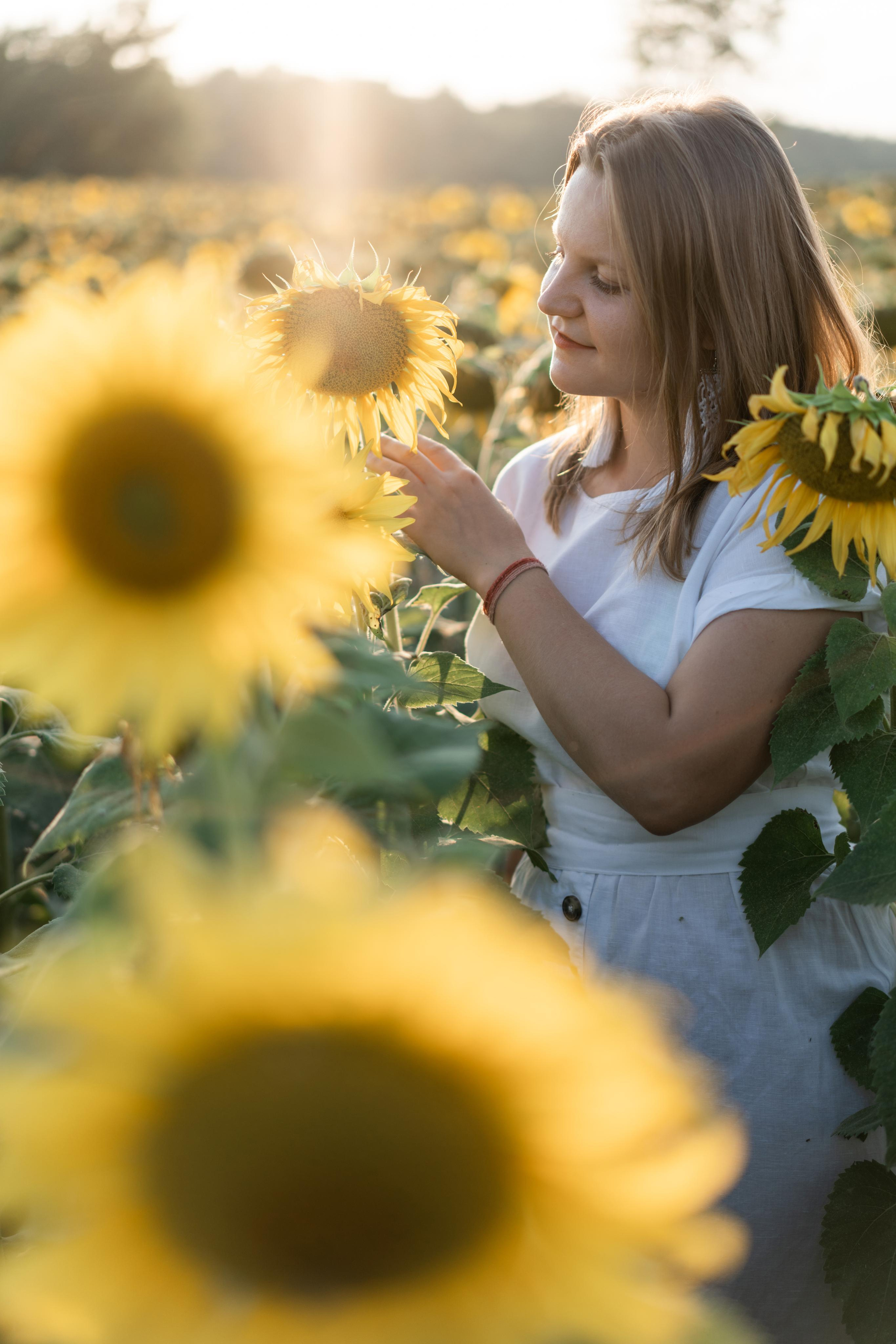 В Подсолнухах. Катюша. Фотограф Вера Зенина