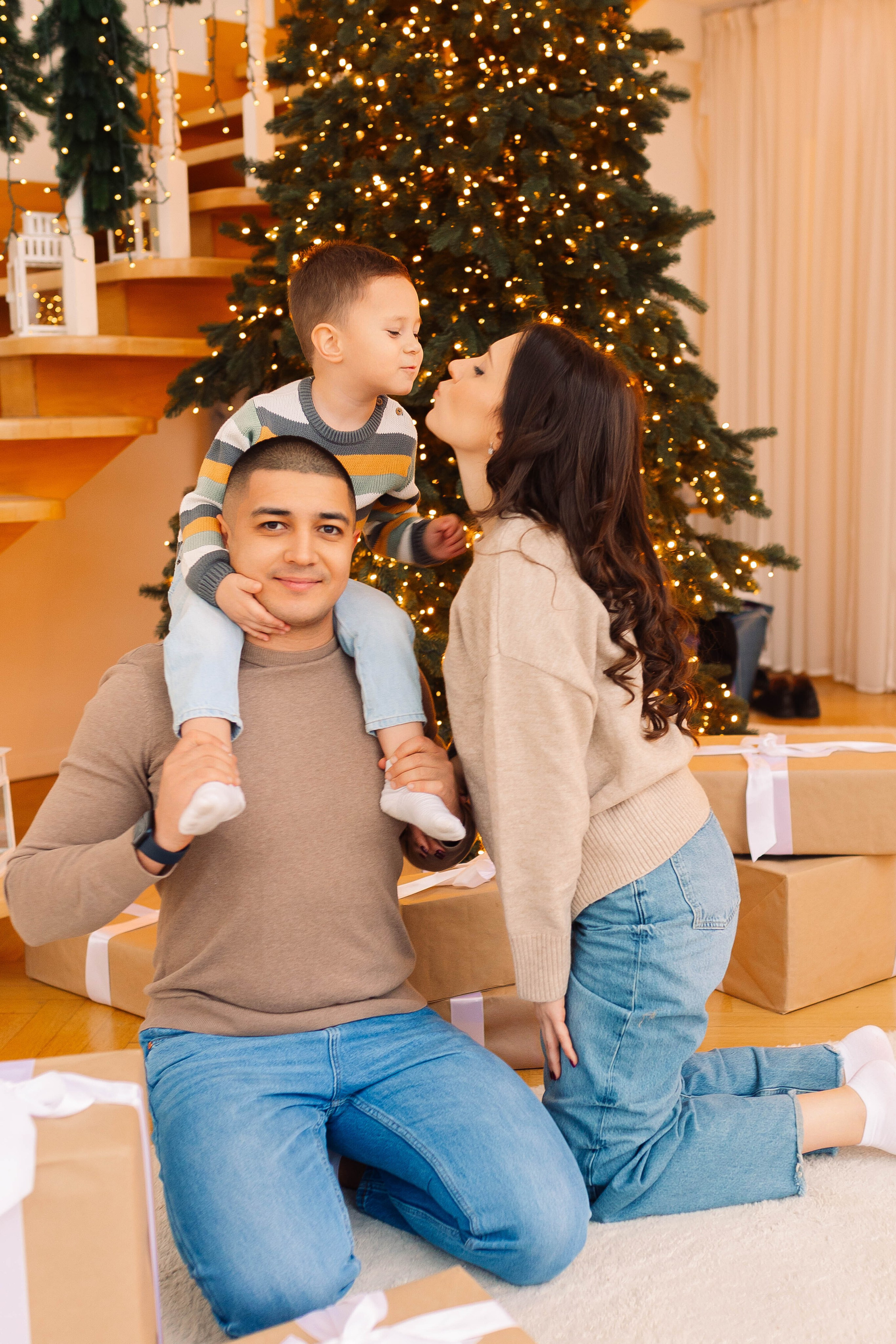 Base studio. Семейный фотограф Алина Демидова. Королев