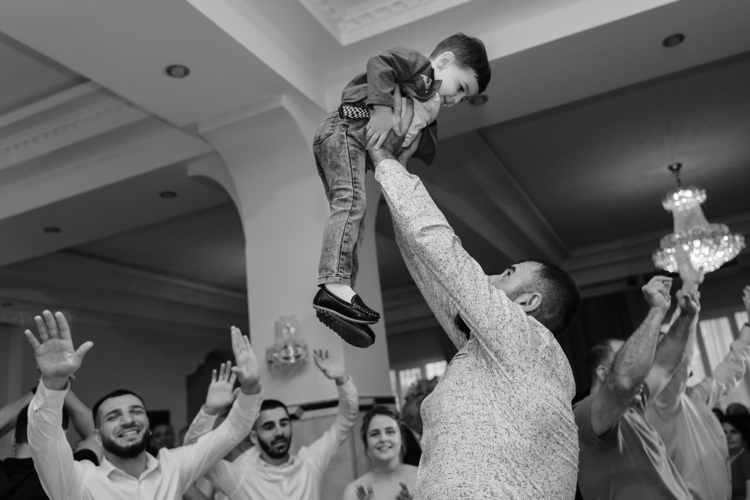 Артем и Лусине. Свадебный фотограф Красноярск Вязьминова Мария