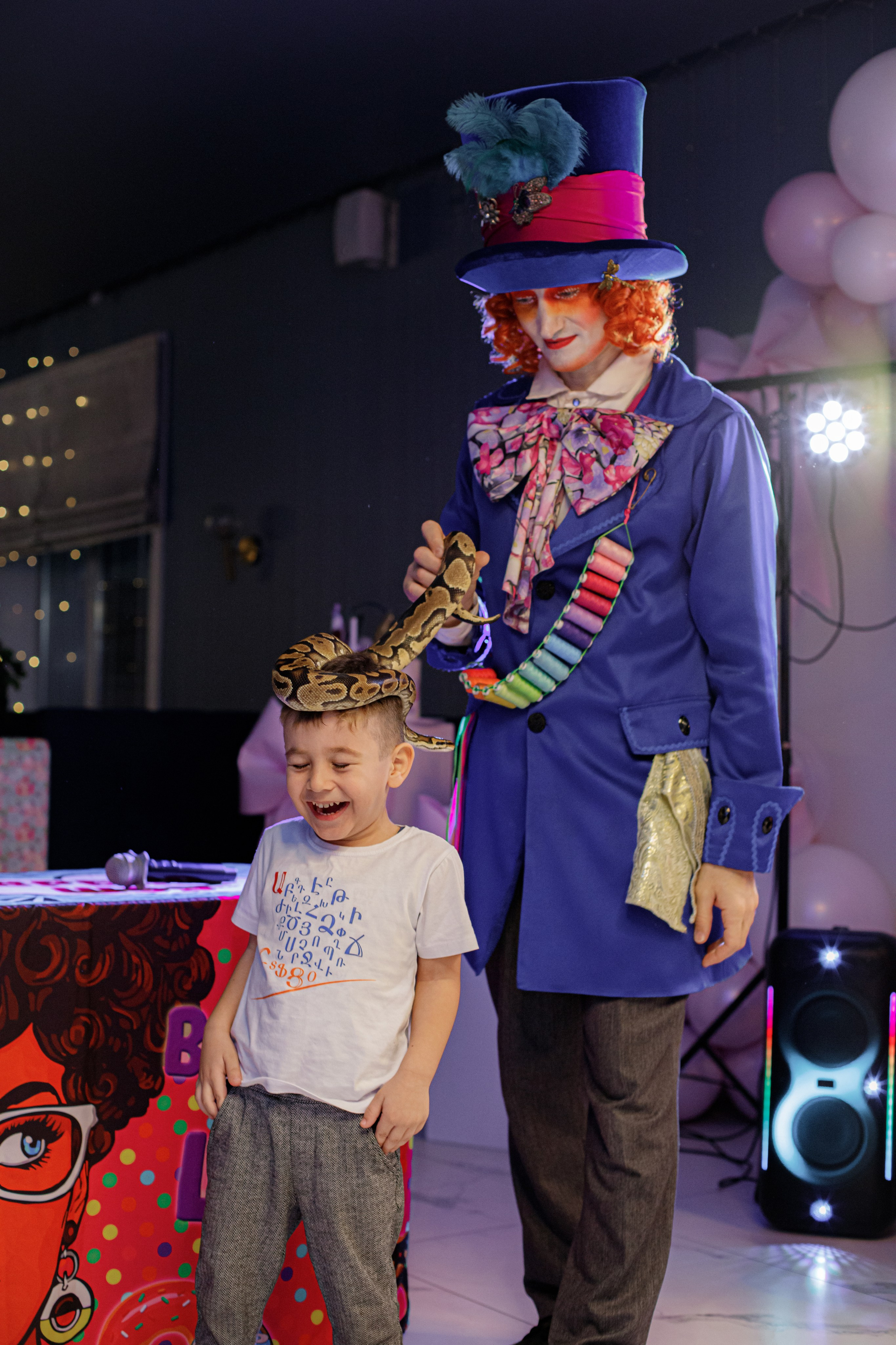 ASIA'S BIRTHDAY PARTY. Photokarish