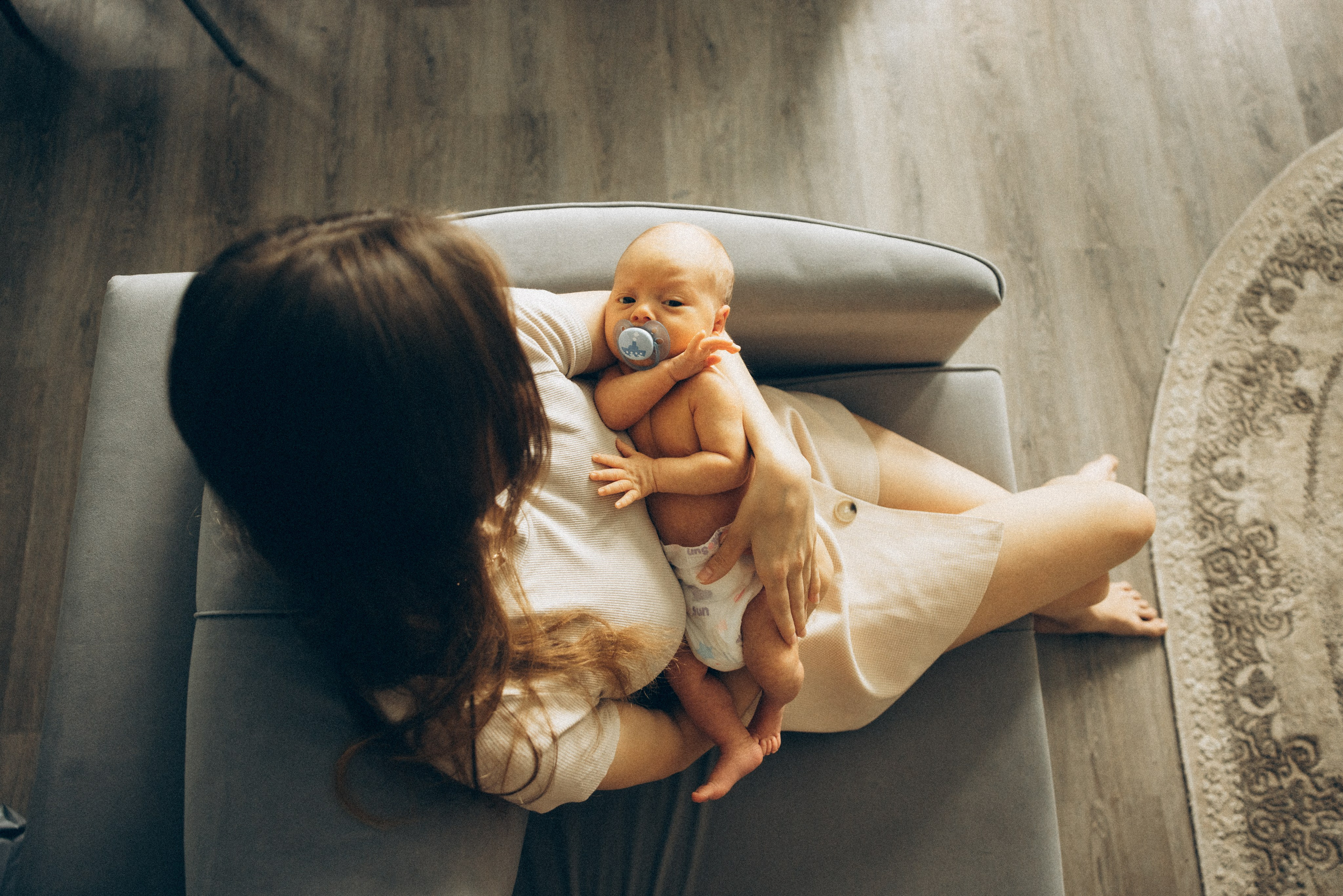 Фотосессия новорожденного дома