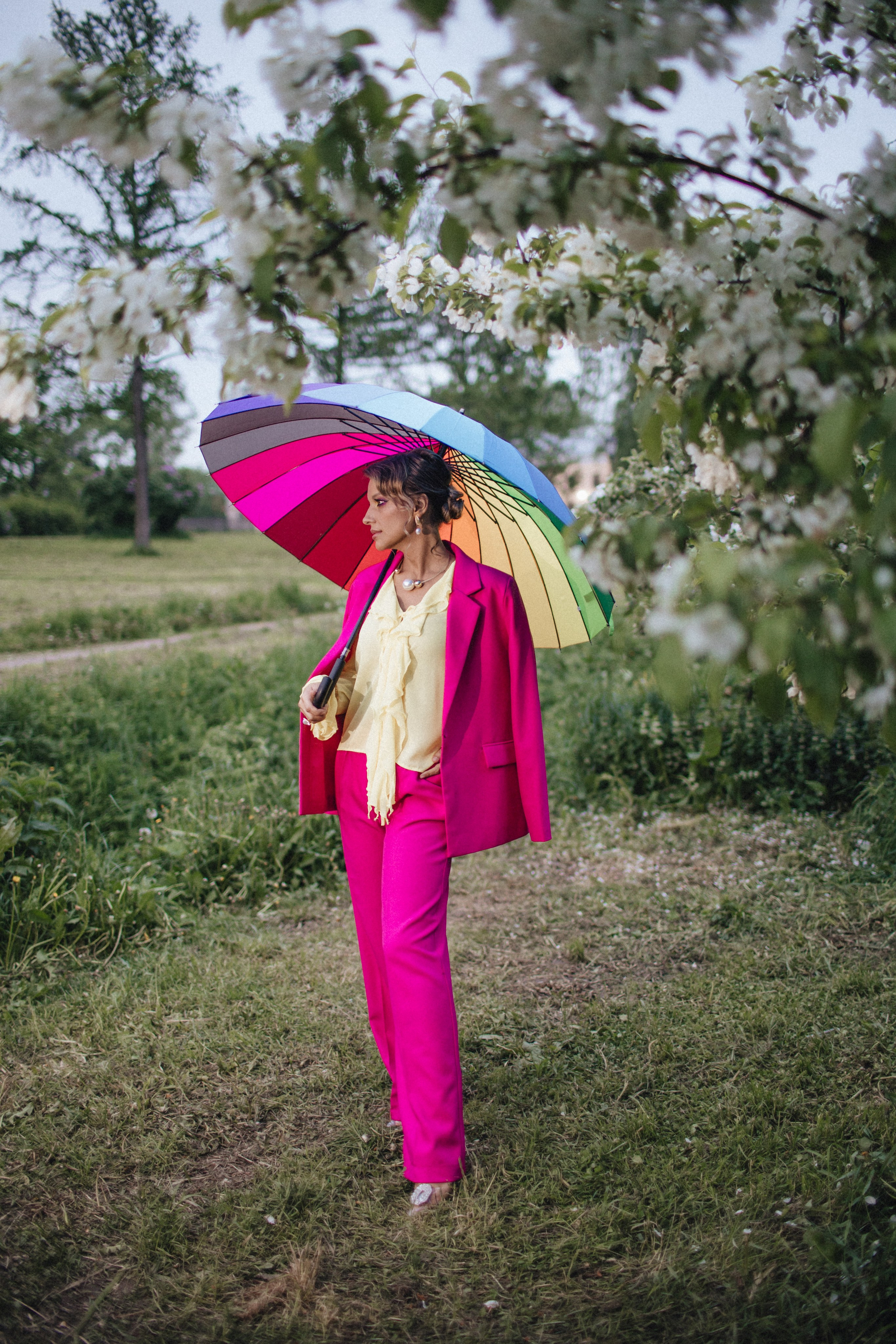 Фотосъемки в цветущих садах. Свадебный и семейный фотограф Спб Бошман Ирина