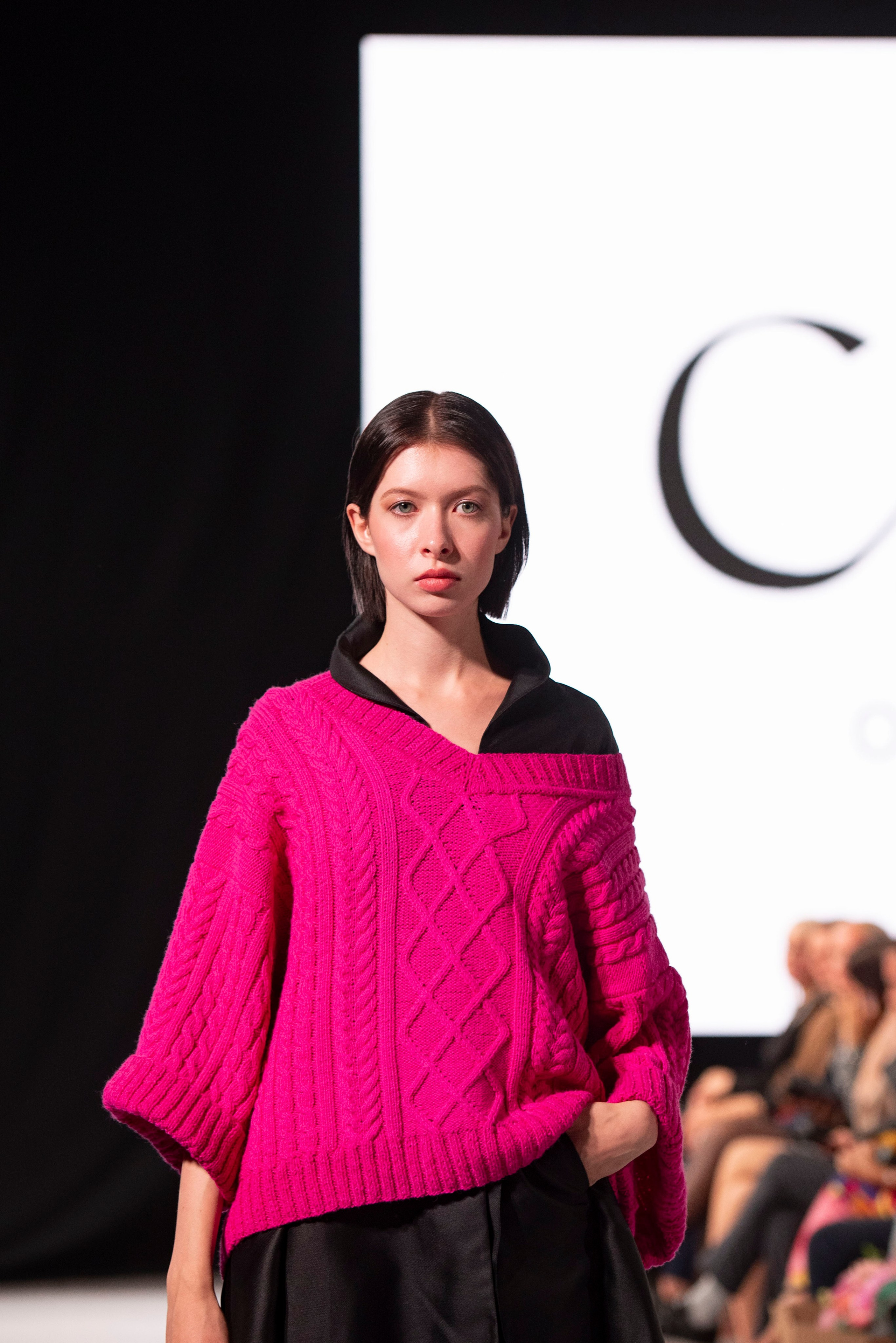 Фотограф на модельный показ. Свадебный, семейный, фэшн фотограф, школьный фотограф в Сочи