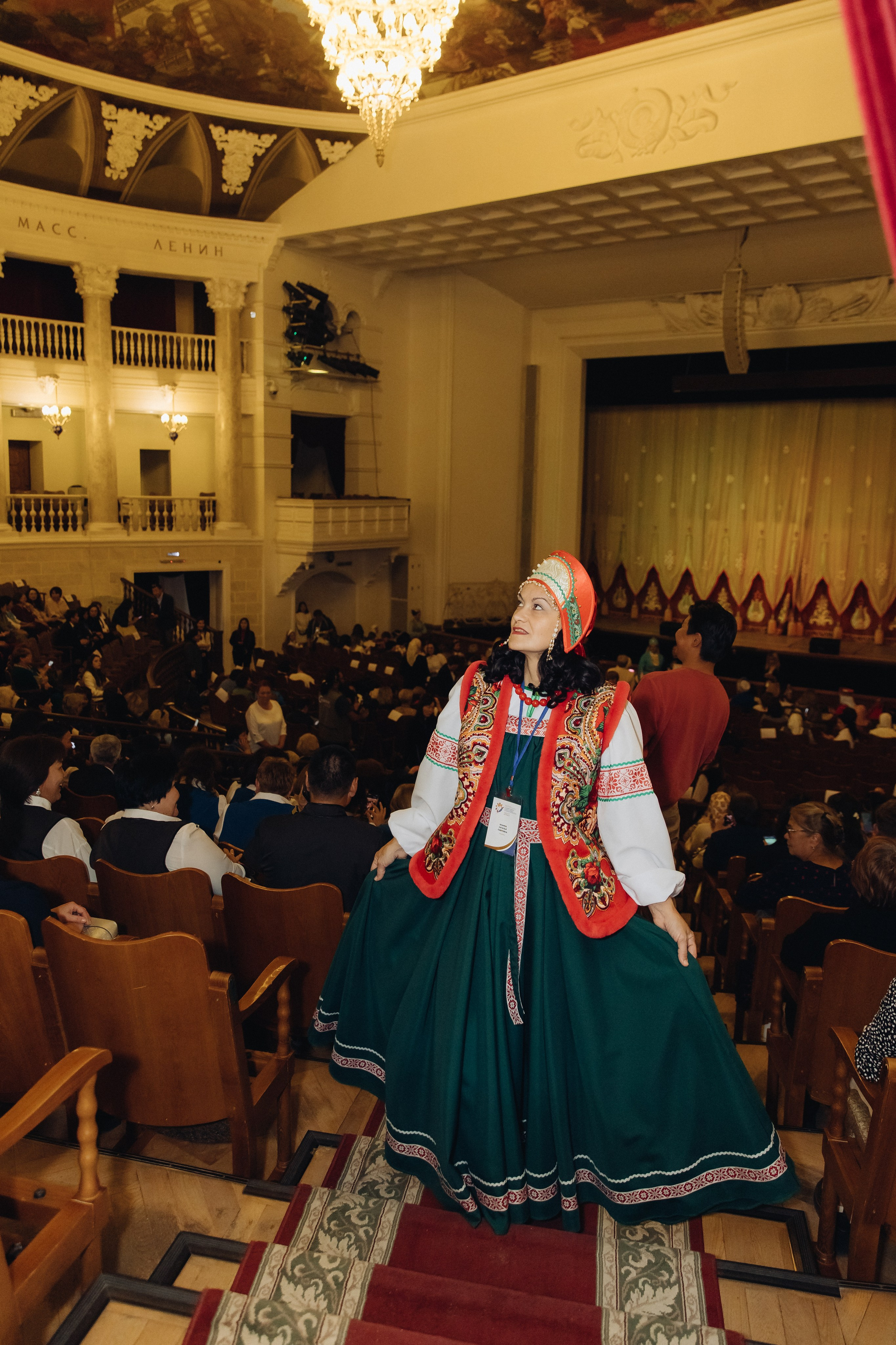 Лучший учитель родного языка и литературы 2025. Свадебный и семейный фотограф в Улан-Удэ