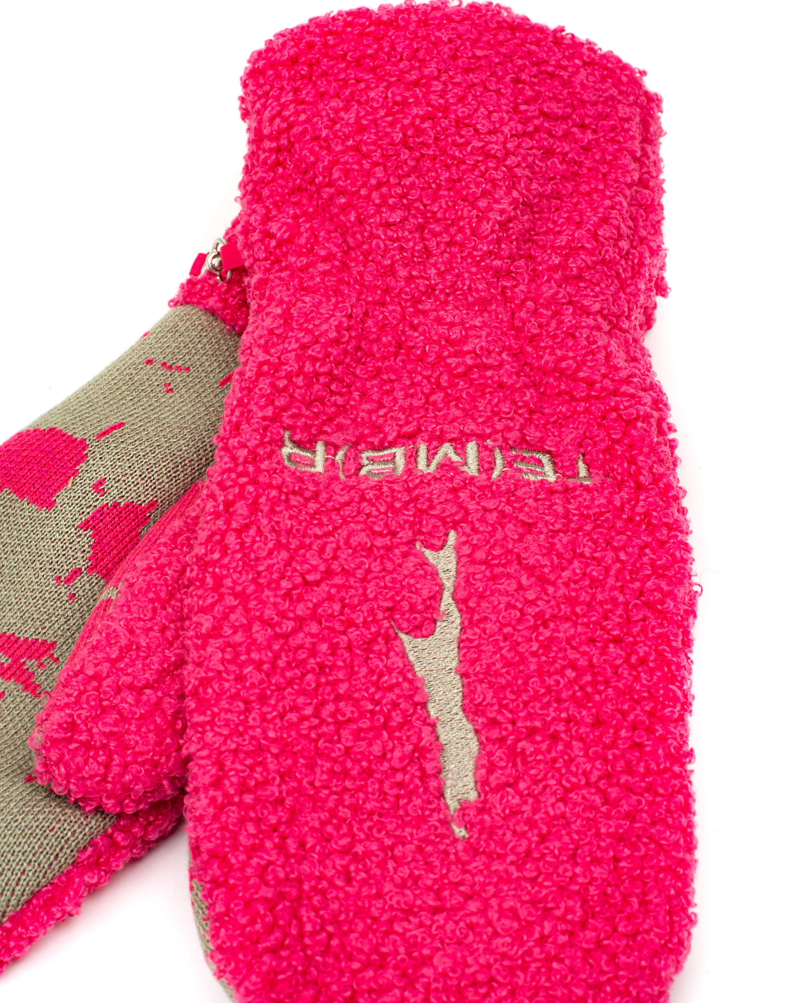 Предметная съемка. Варежки. MaraClub Foto предметное фото для сайта и маркетплейсов в Москве и области