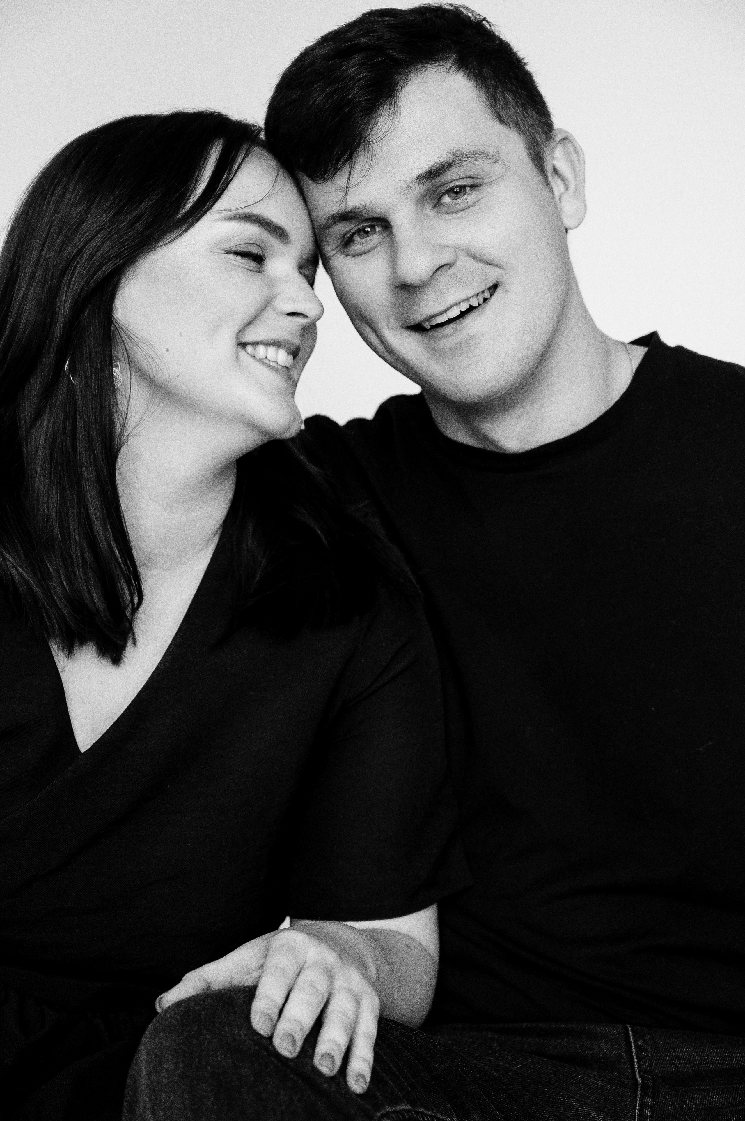 Лина. Профессиональный фотограф беременности в СПБ. Стильные фотосессии беременности в стиле минимализм и классическая фотография