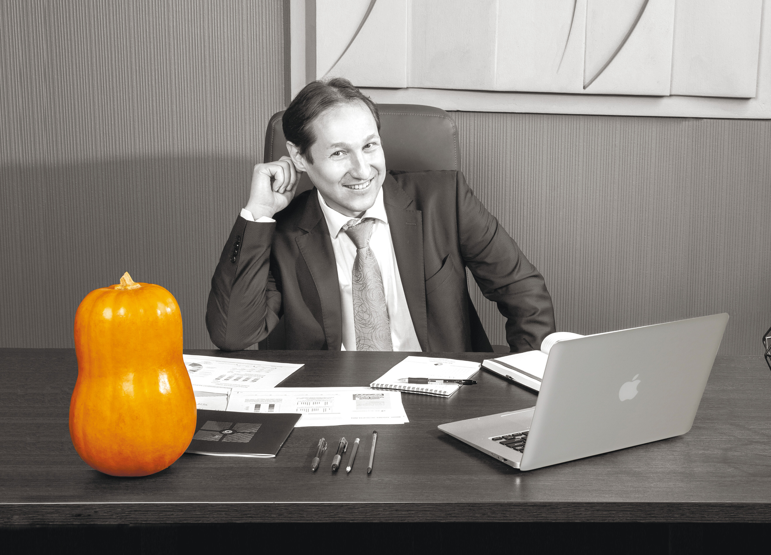 Корпоративный календарь 2022. Валерий Бычков. Фотограф