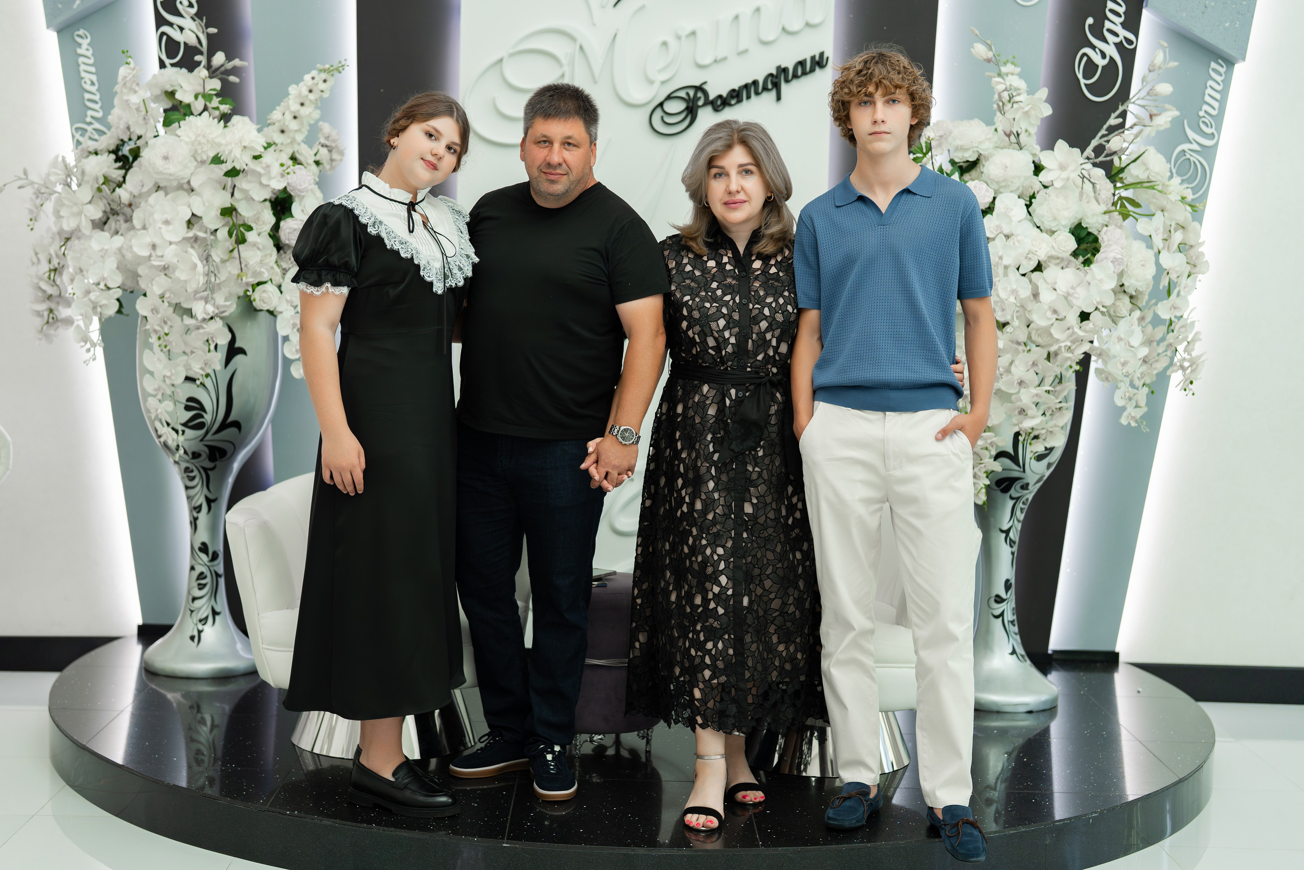 Школьный бал. Фотограф видеограф Геннадий Янбаев в Сочи, Краснодаре