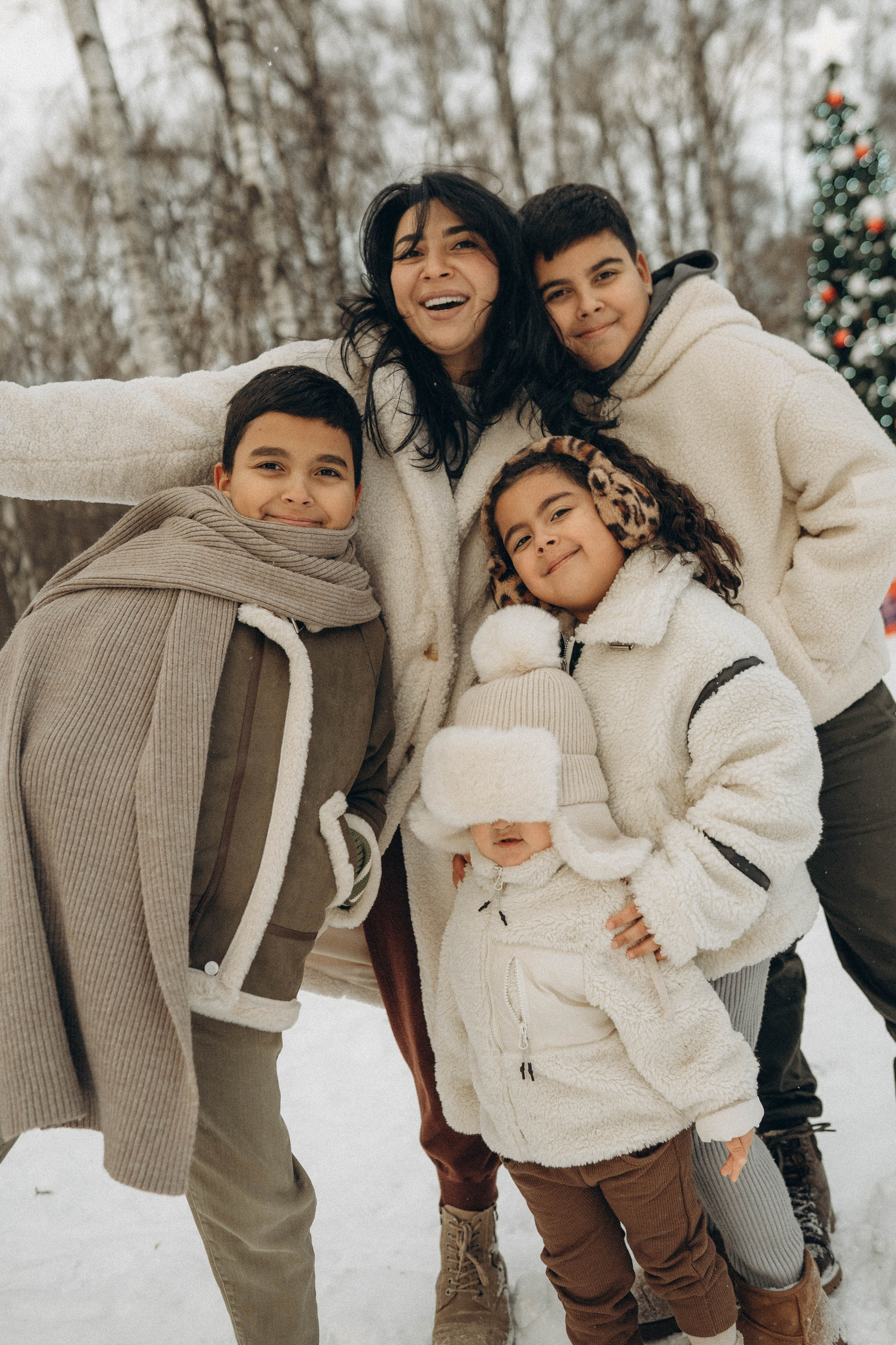 Сабина, Амир, Самир, Мирай и София. Семейный фотограф Юлия Котова