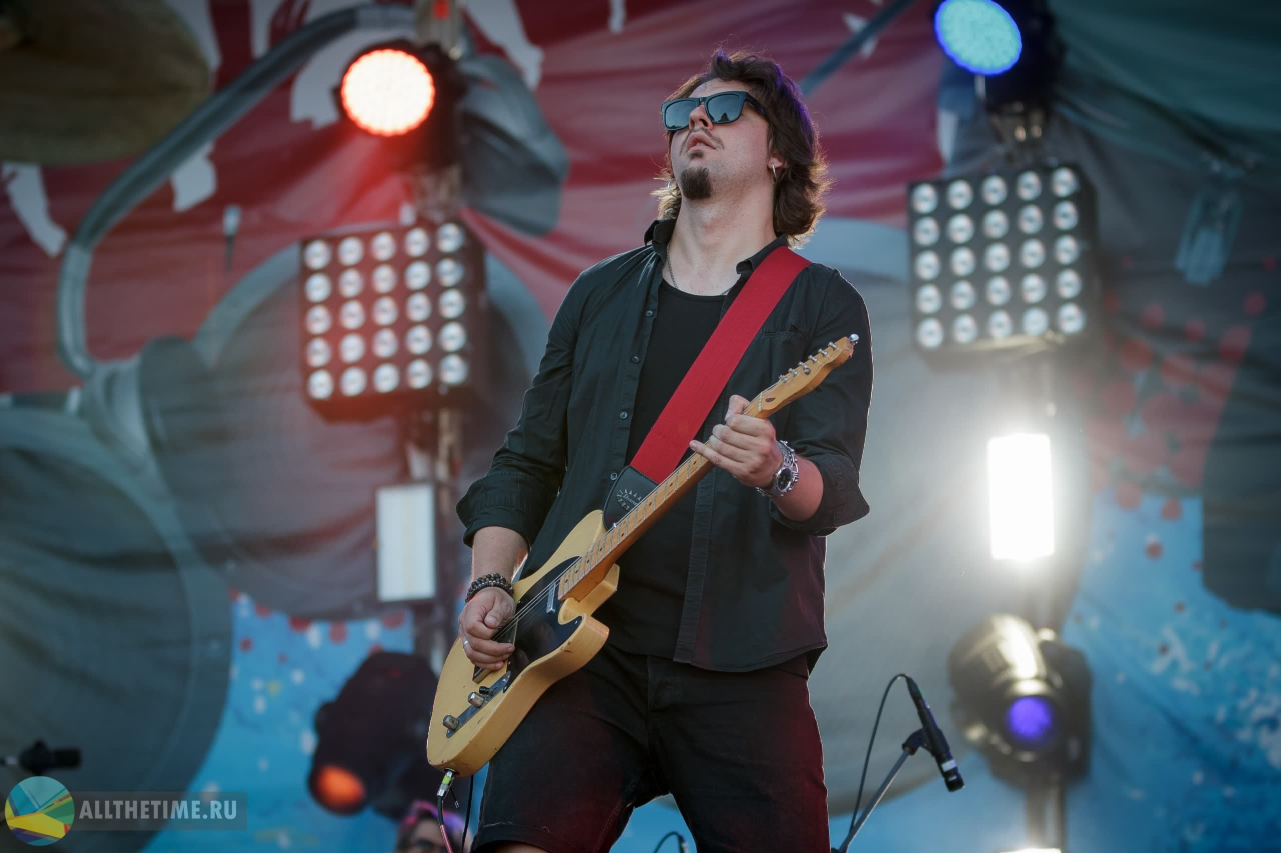 НАШИ В ГОРОДЕ. Магия музыки в кадре: Концертная Фотография