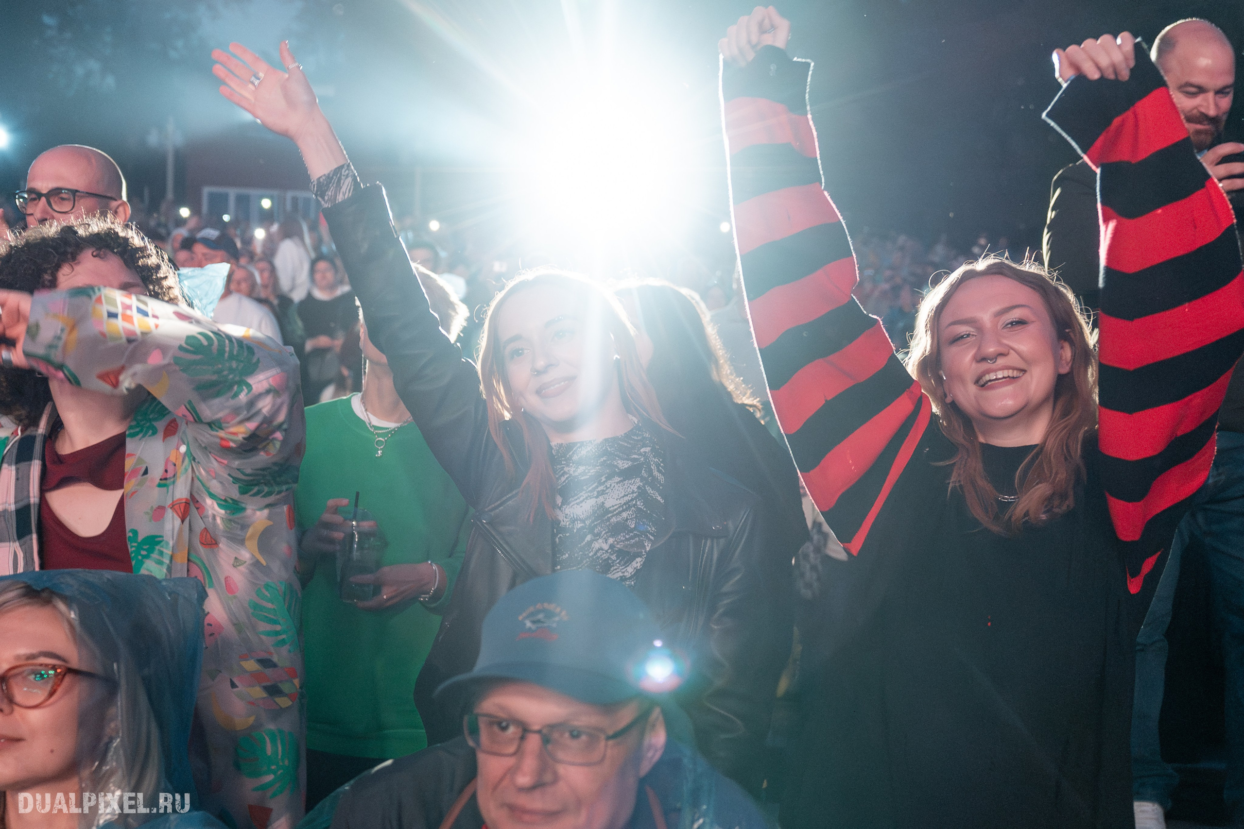 Танцы Минус. Магия музыки в кадре: Концертная Фотография