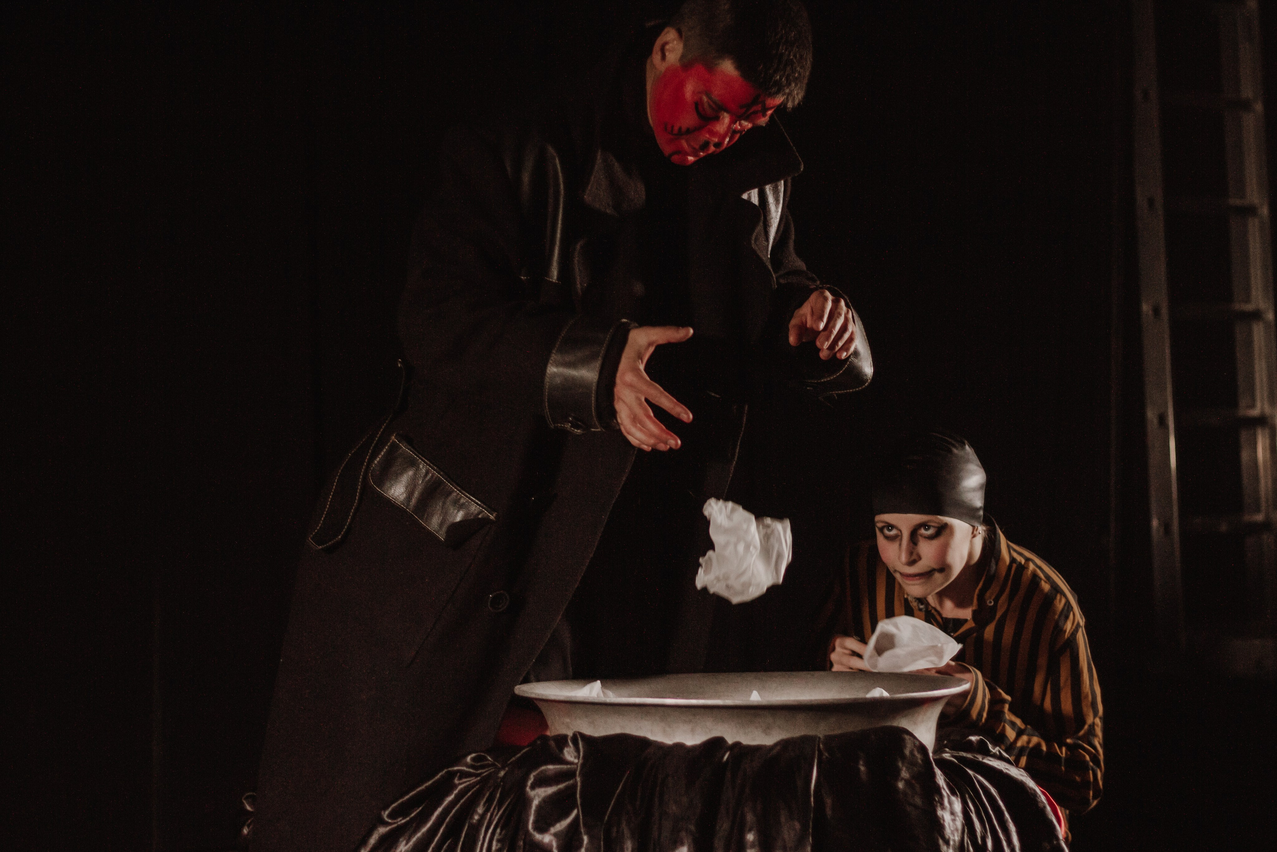 Action. Просто свет