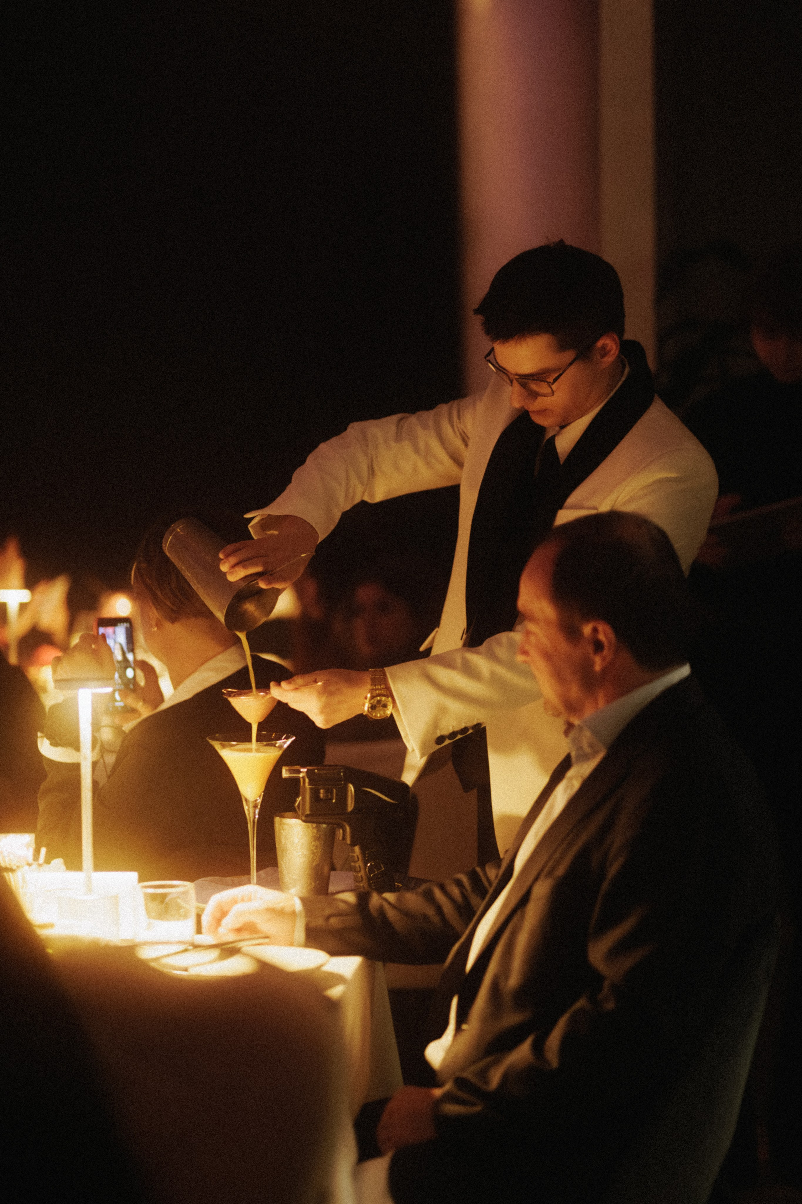 8 марта (воскресенье). BENUAR Restaurant