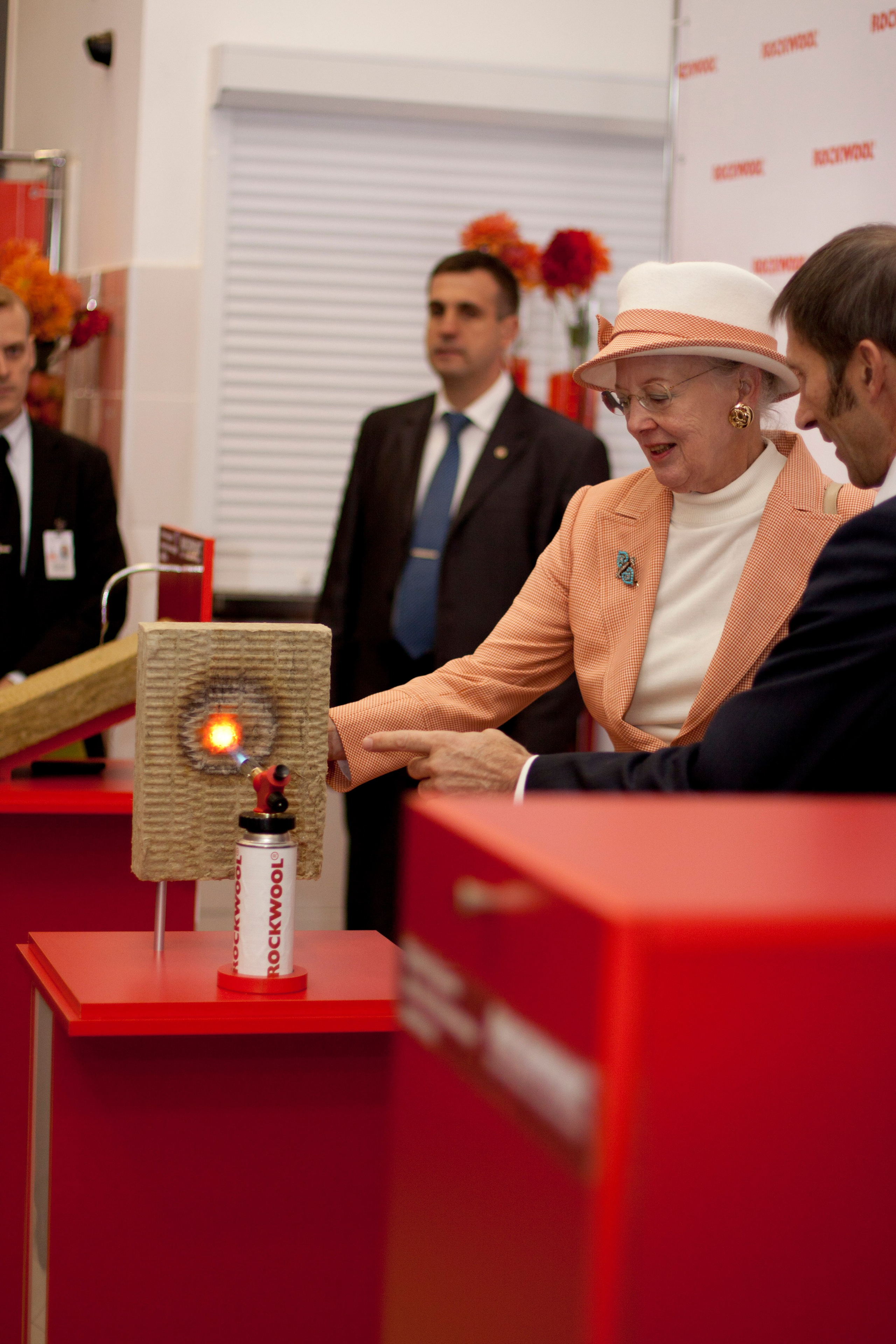 Королева Дании в компании ROCKWOOL. Photomantis