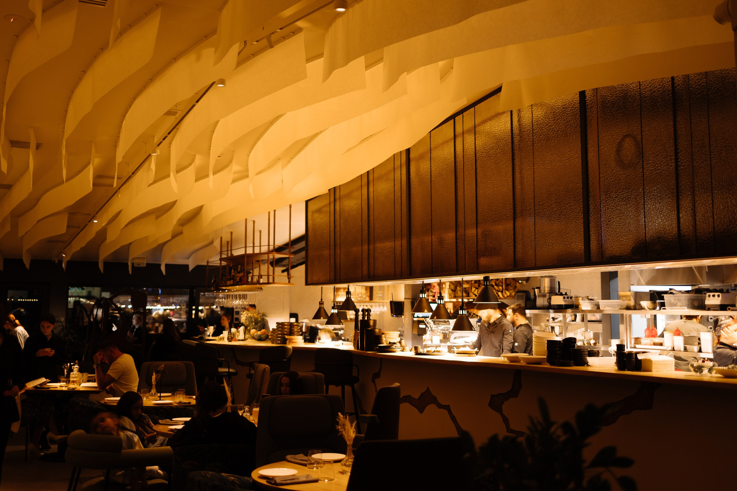 Ресторан око. Showbiz | Fashion | Reportage