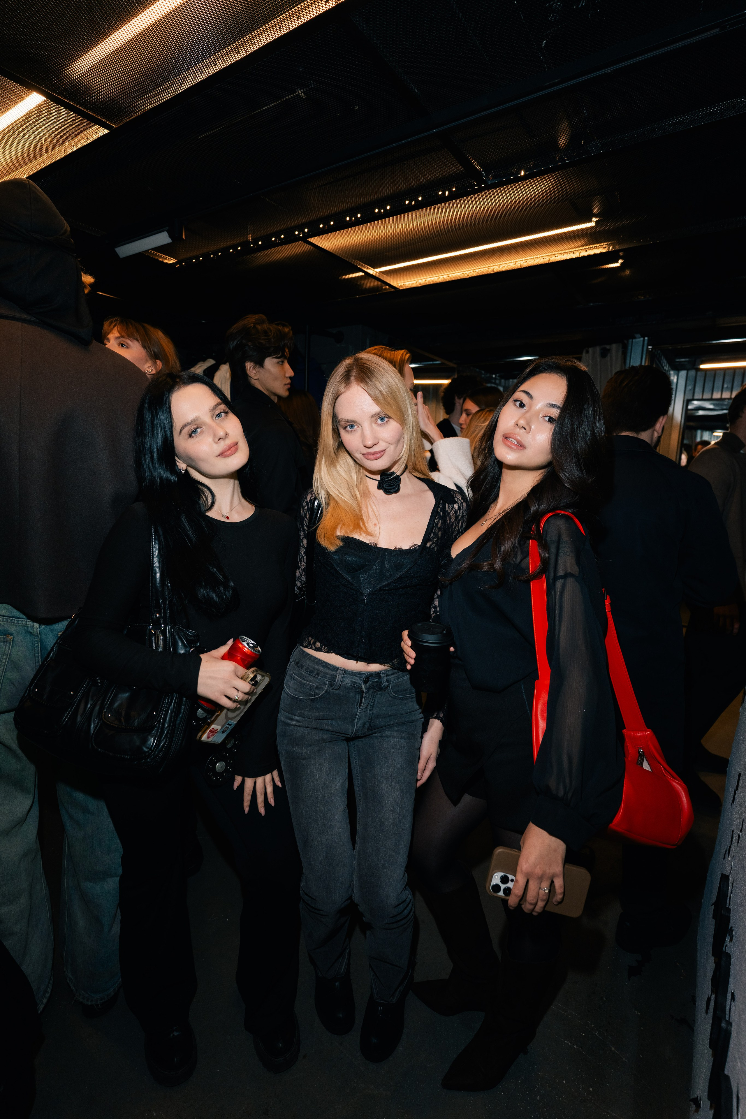 NAIPACHE DARK NIGHT x TWINBY. @oljiofilm: Олег Иванов — фотограф