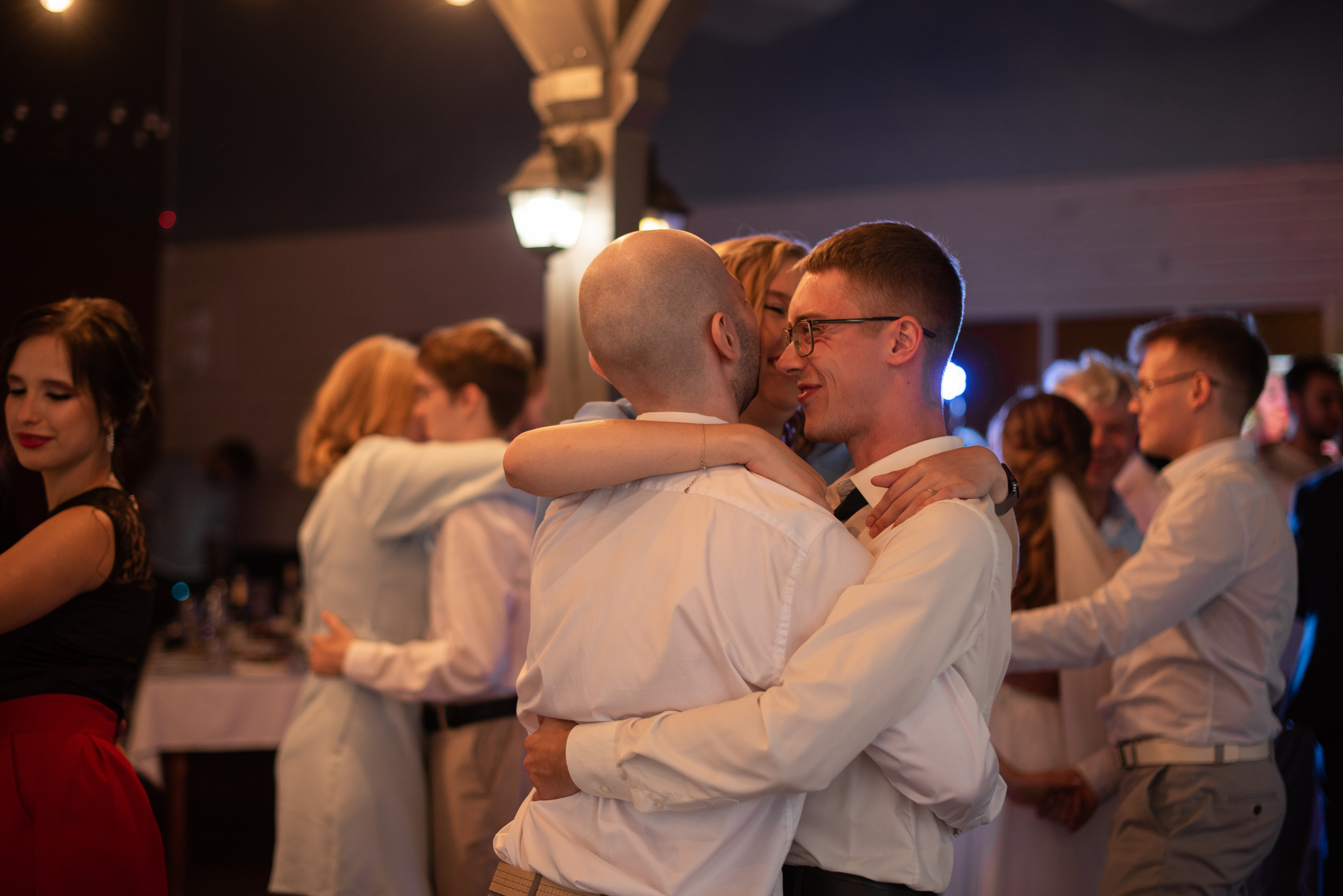 Свадебный альбом 12.08.23 – лучшие кадры с торжества. Свадебный фотограф в Миассе Татьяна Ружникова