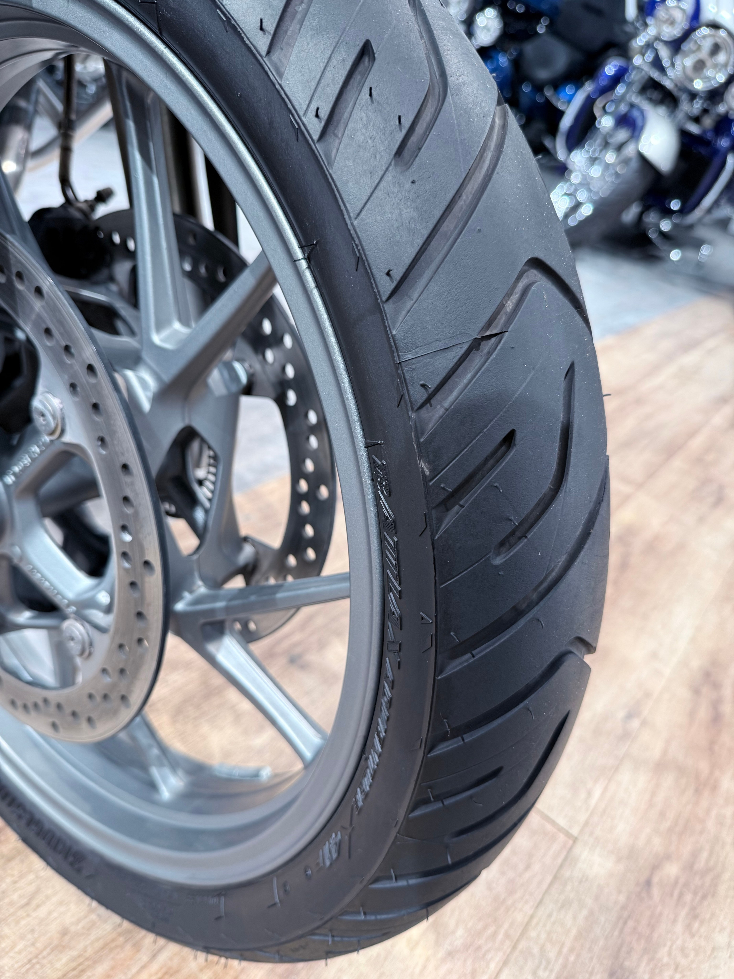 BMW R1200GS Alpine White. Hello Davidson, Москва. Только хорошие мотоциклы…