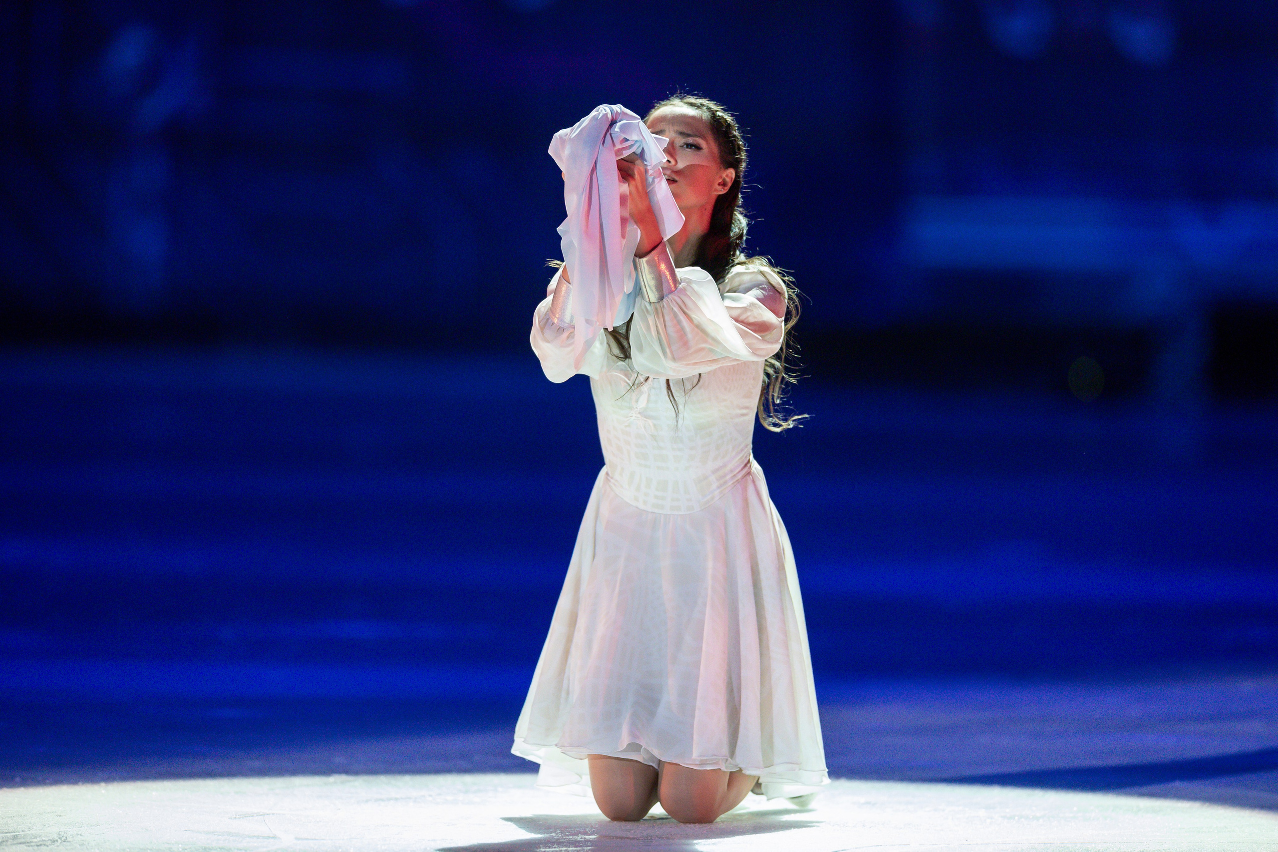 Ледовое шоу Алины Загитовой «Хранители времени». Спортивный репортажный фотограф Казань Нафис Сиразетдинов