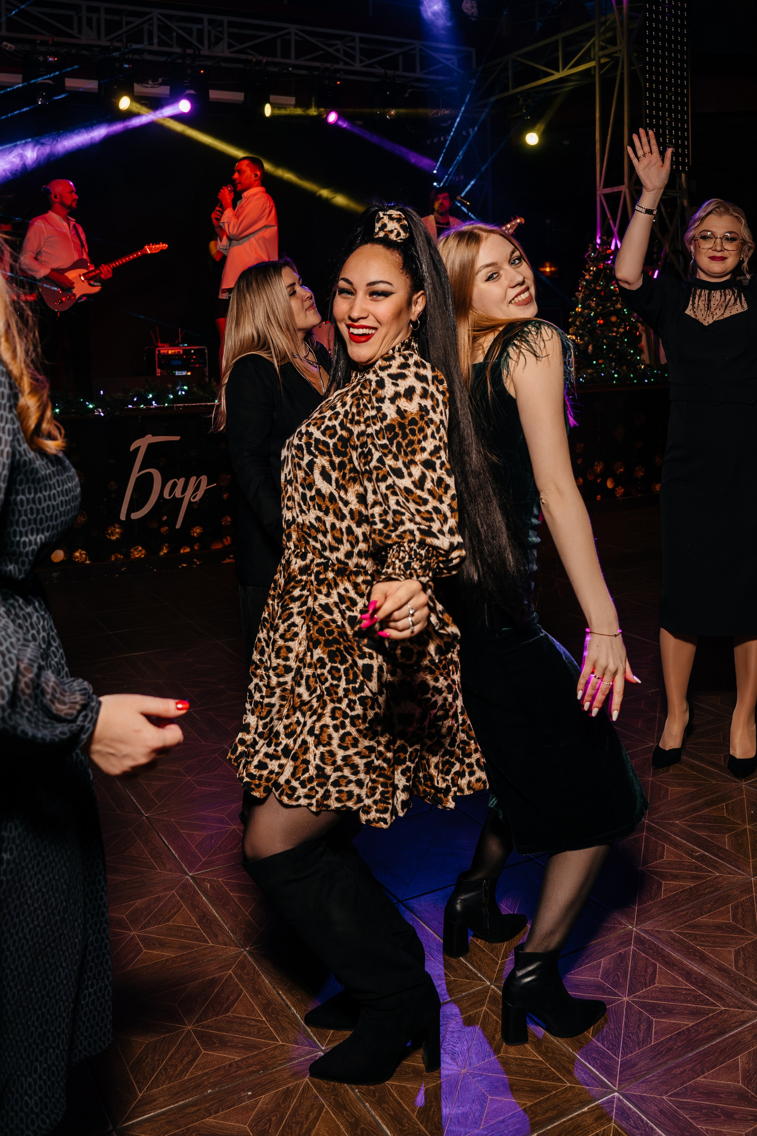 Корпоратив «СОВКОМБАНК». Свадебный фотограф Барнаул Алексей Павлов