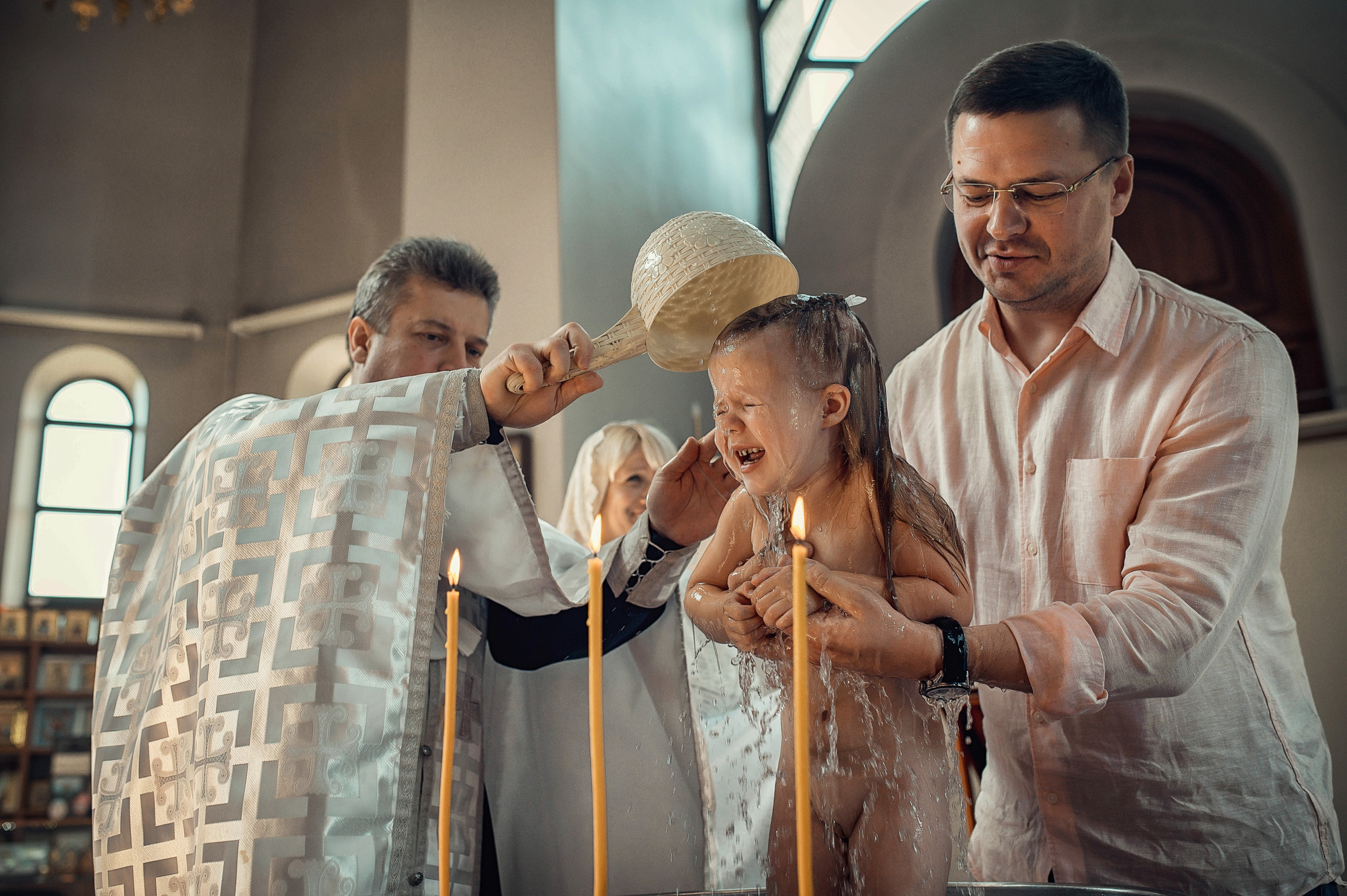 Таинство Крещения Полины. Храм Всех Святых Мамаев Курган г. Волгоград. Церковный, семейный и репортажный фотограф Волгоград, Волжский