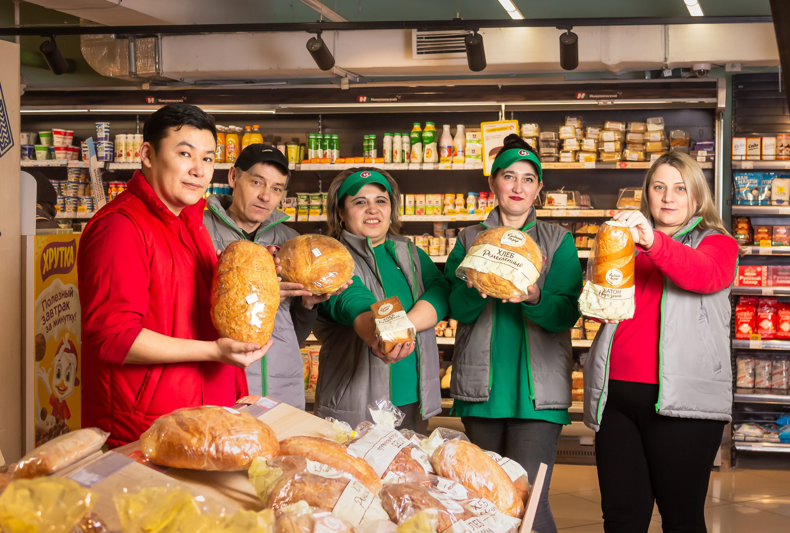 Магазин — Николаевский. Александр Стряпунин — предметный фотограф в Улан-Удэ