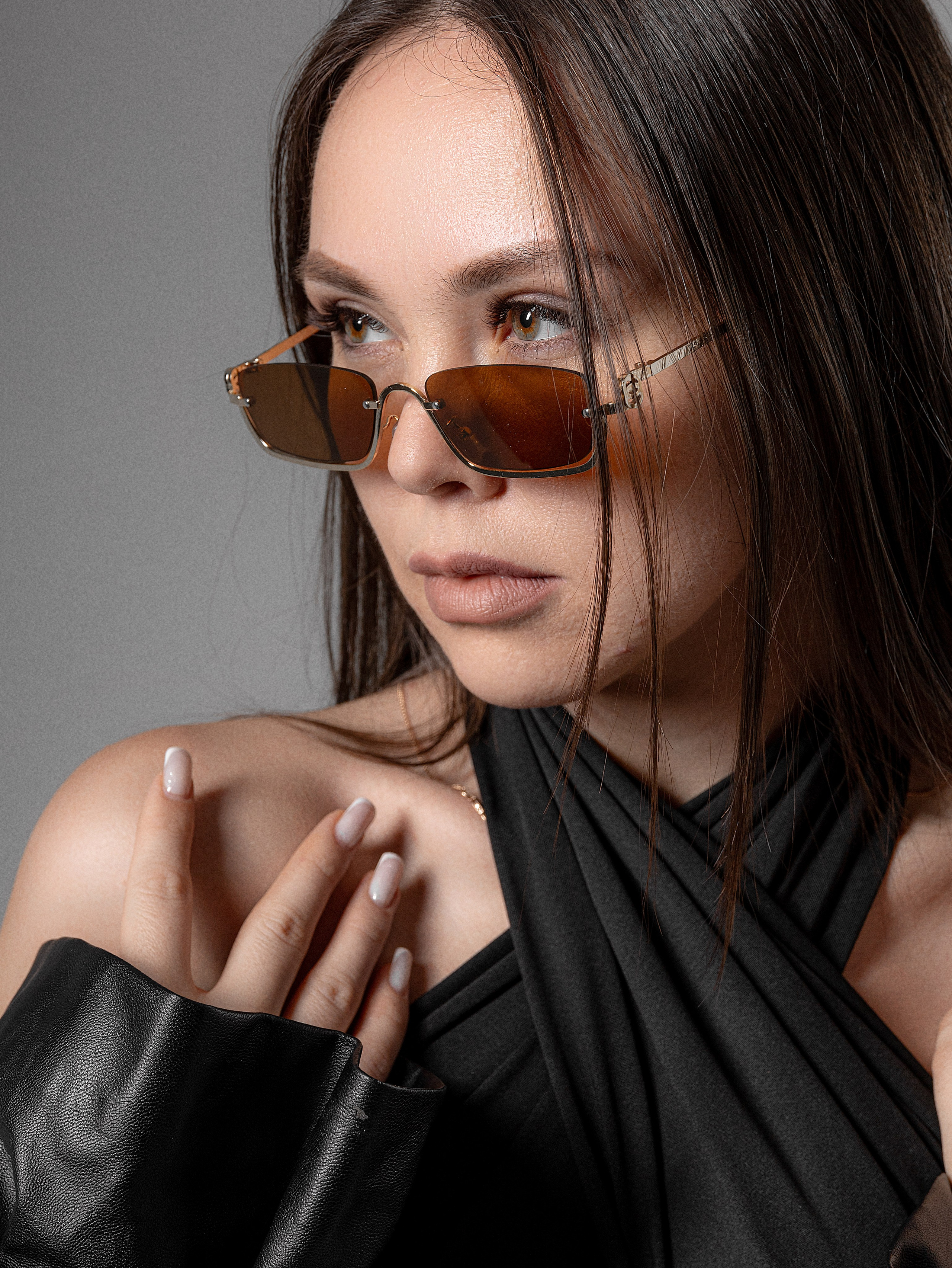 Александра. Главная