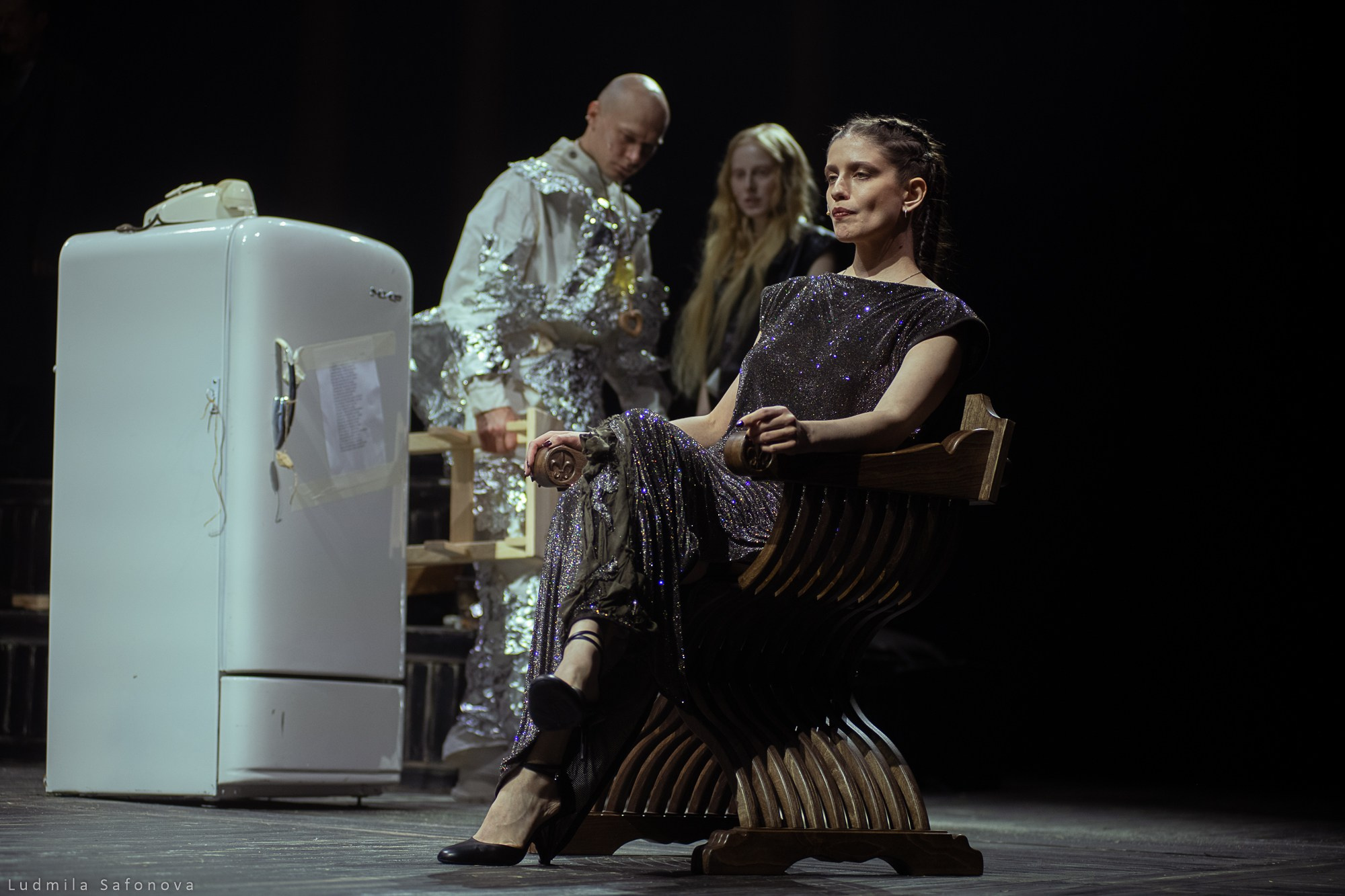 Гамлет. Режиссёр Андрей Гончаров. Гамлет Юра Борисов. Lucytheatre