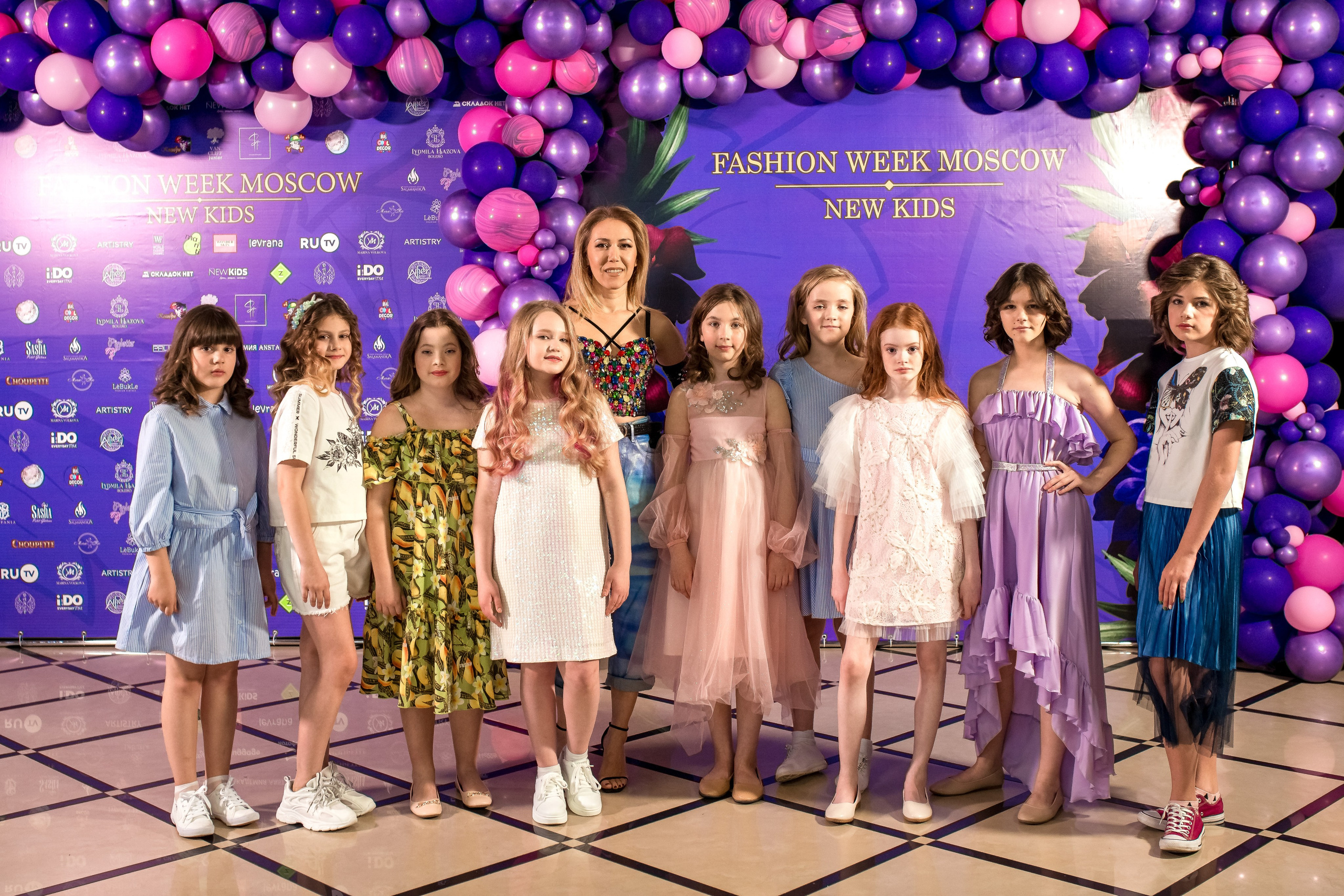 Показ Итальянской моды в России весна 2022. Женский фотограф Крещение Венчание Москва Брянск