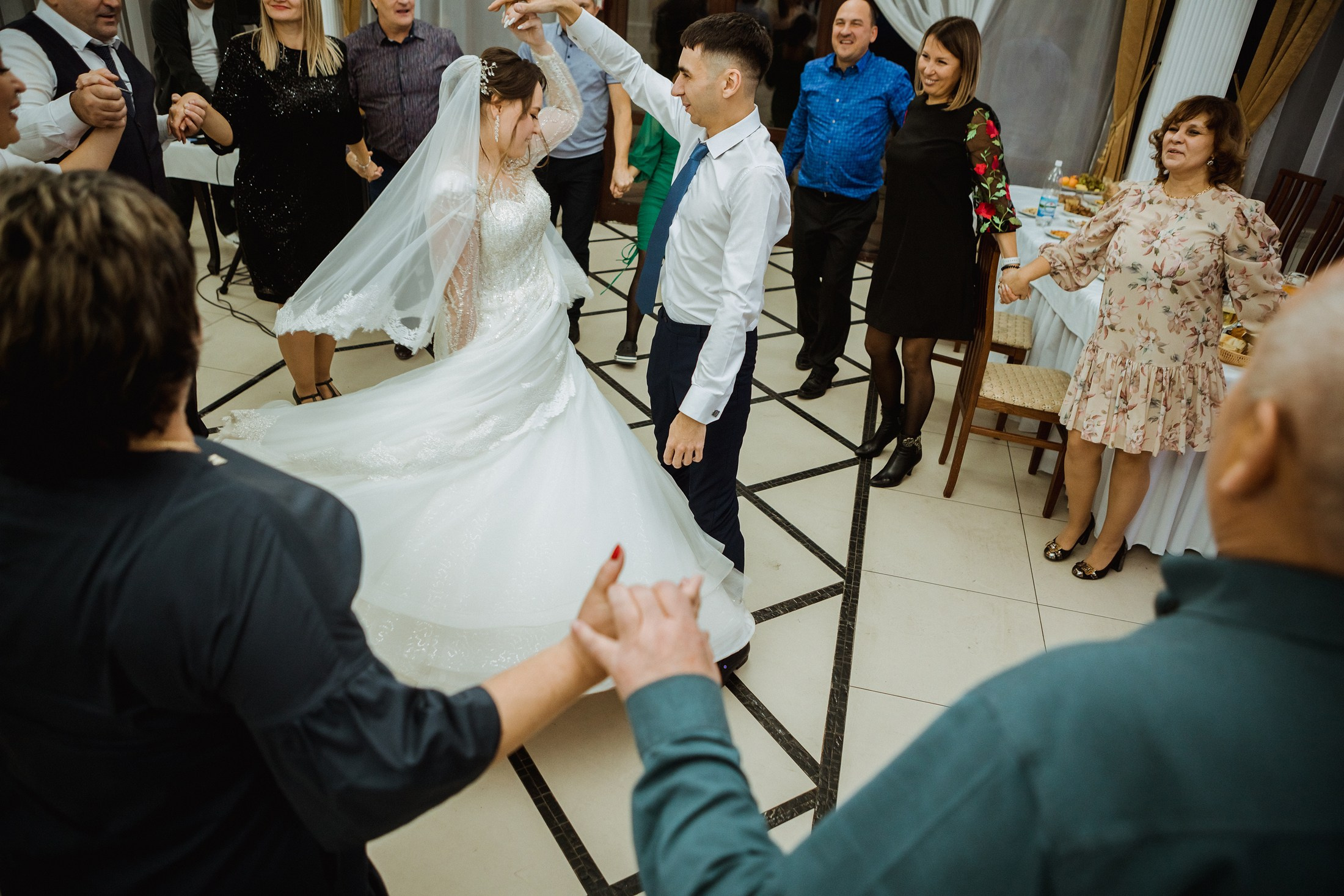 Александр и Мария. Фотографы в городе Волгограде — Людмила Агеева и Алексей Околелов