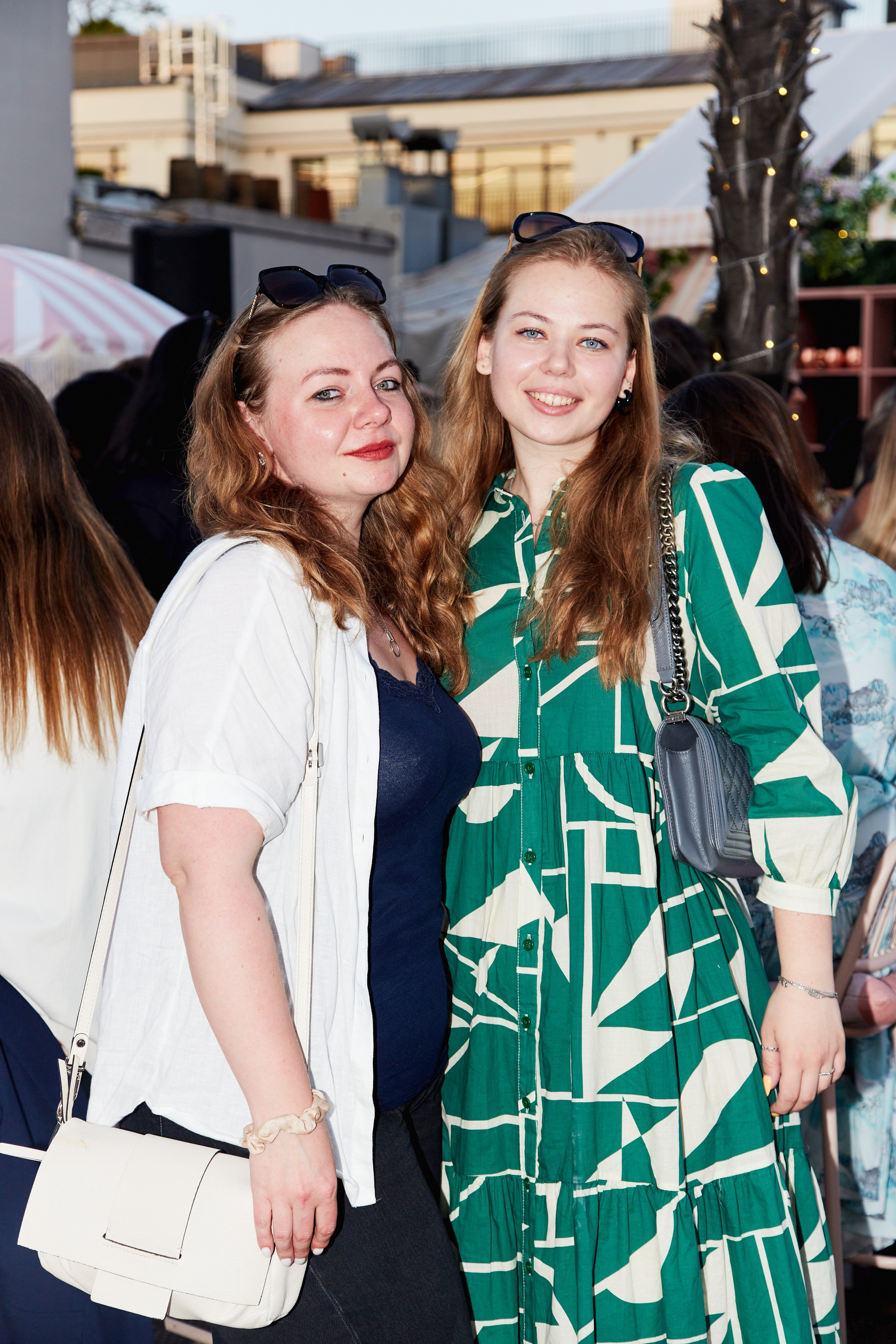 FEVER FRIENDS PARIS PARTY. Photographer Daria Ilkevich