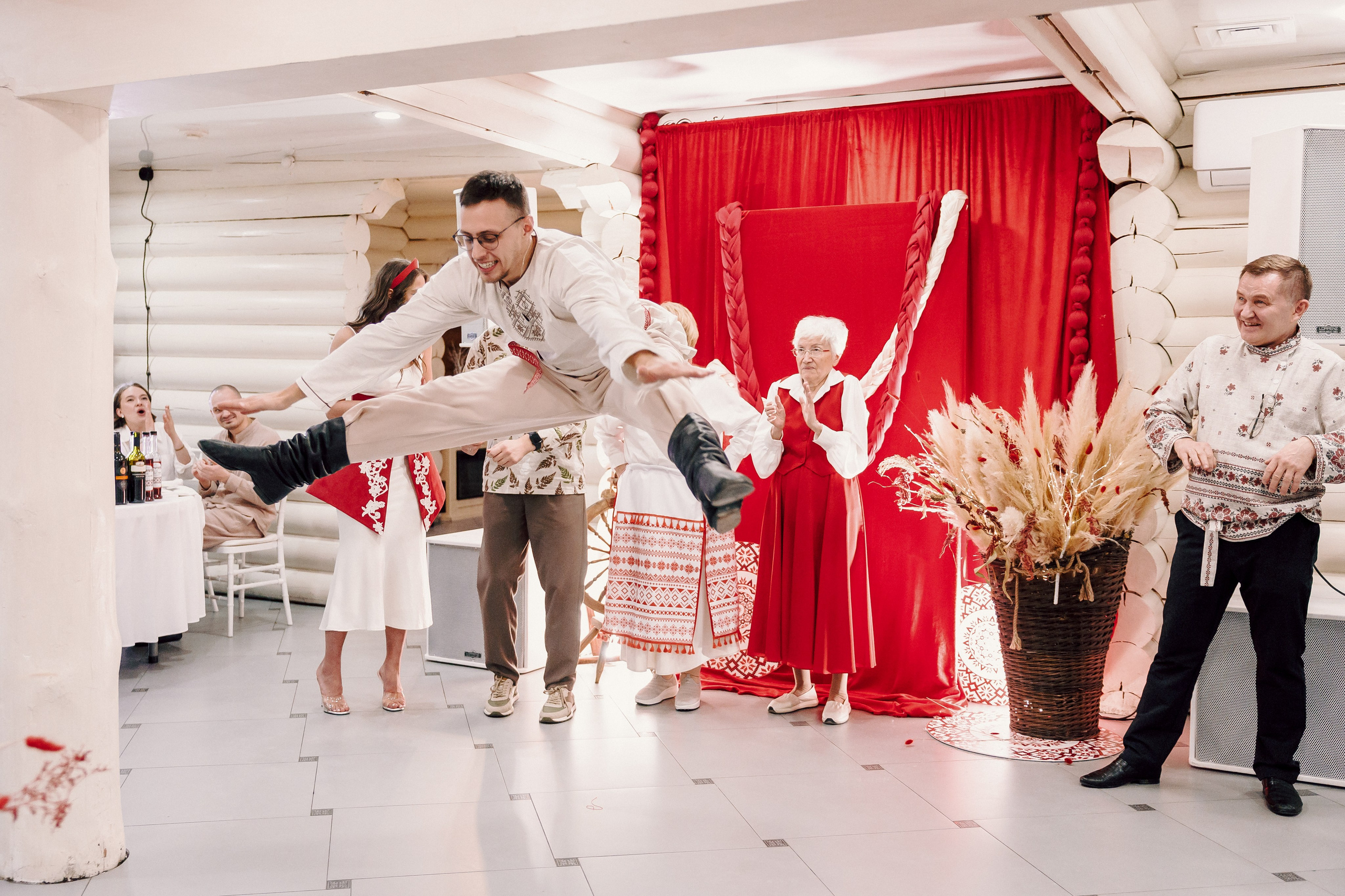 Свадебный день — Алексей и Анастасия. Лёшка Варзегов — фотограф