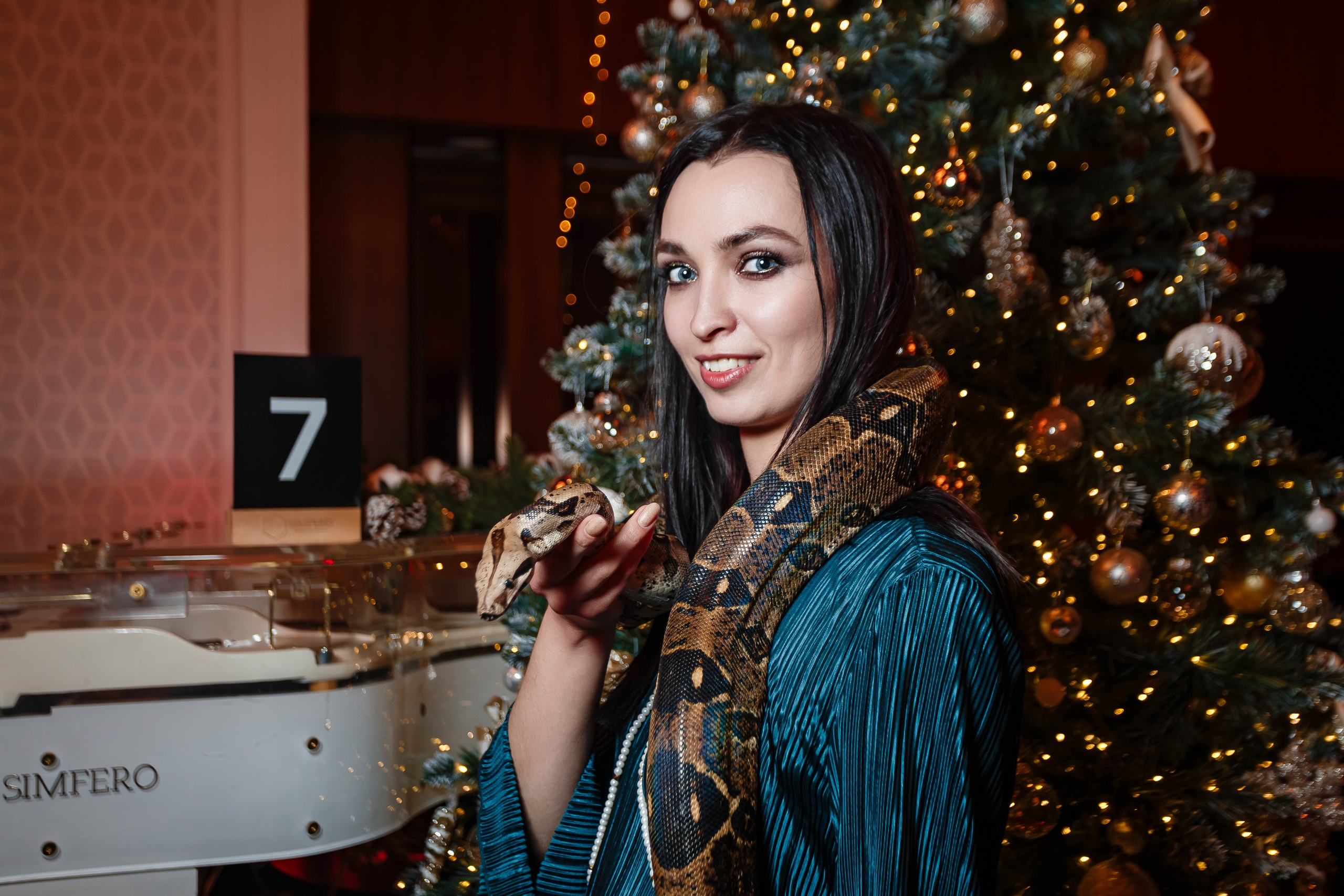 Новогодние корпоративы_Simfero_Симферополь_19.12.2024. Аминов Руслан | Фотограф