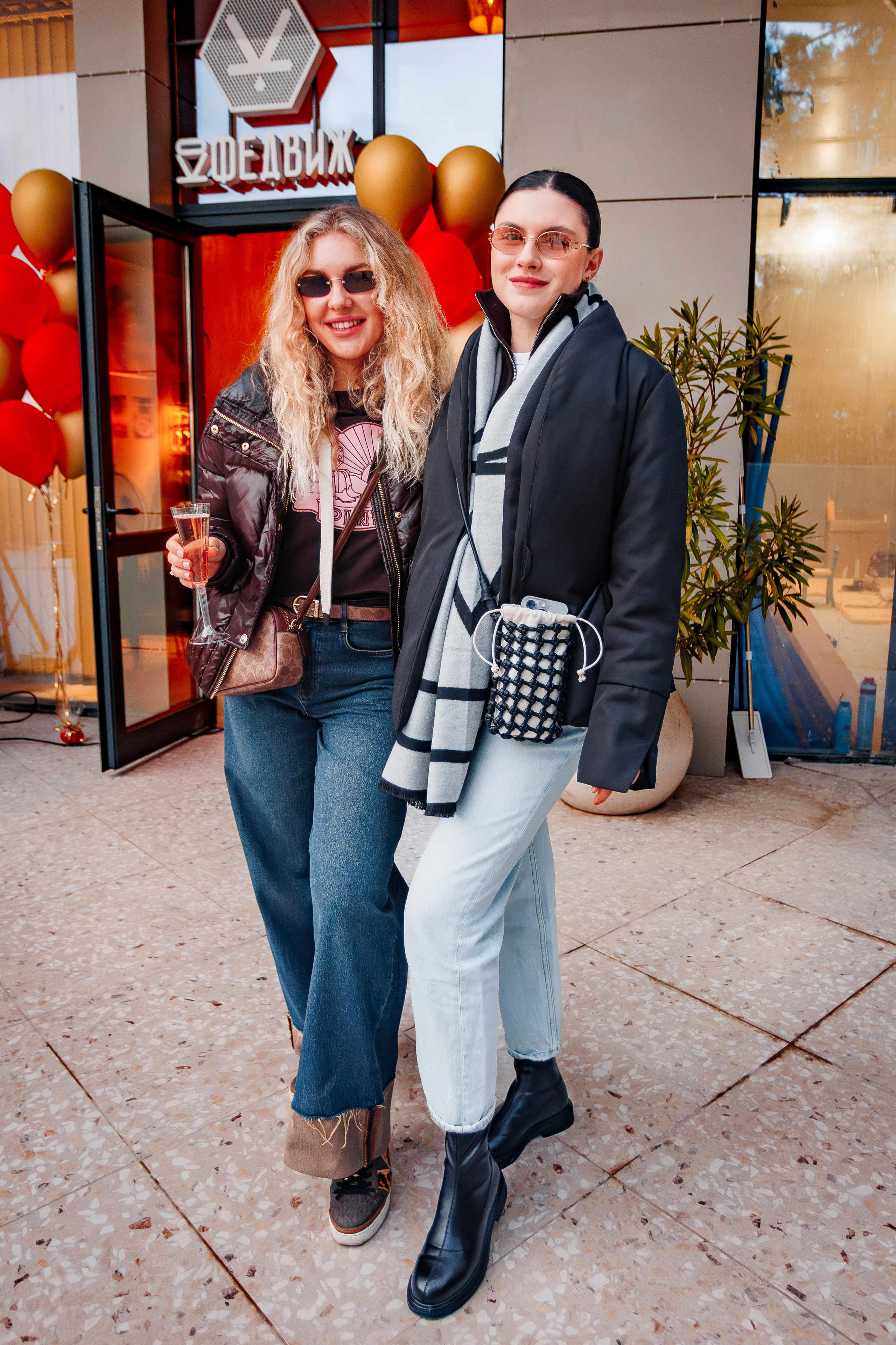 10 лет проекту «КОФЕДВИЖ» и открытие новой кофейни_Ялта_19.12.2025. Аминов Руслан | Фотограф