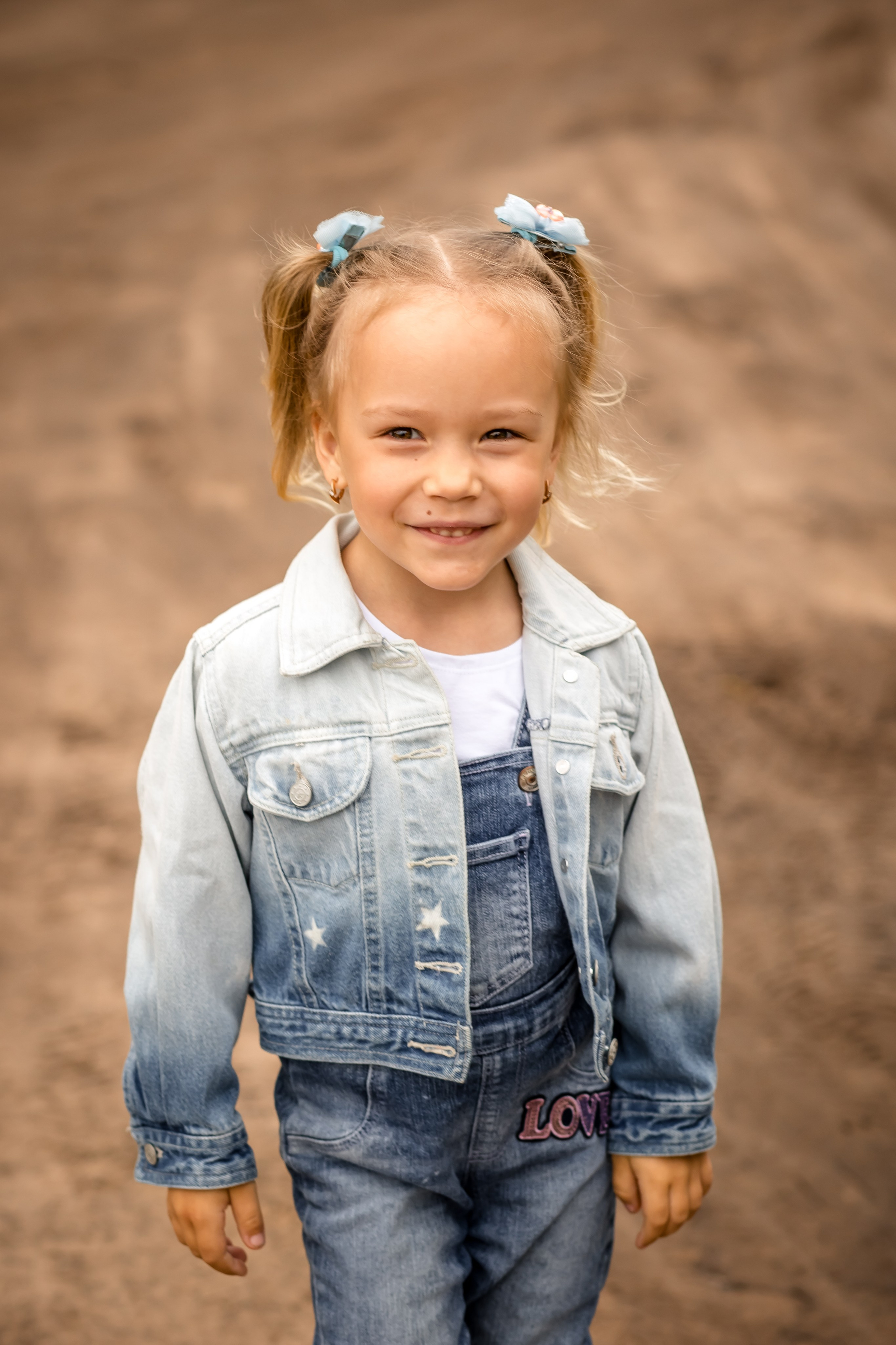 Катя с детками