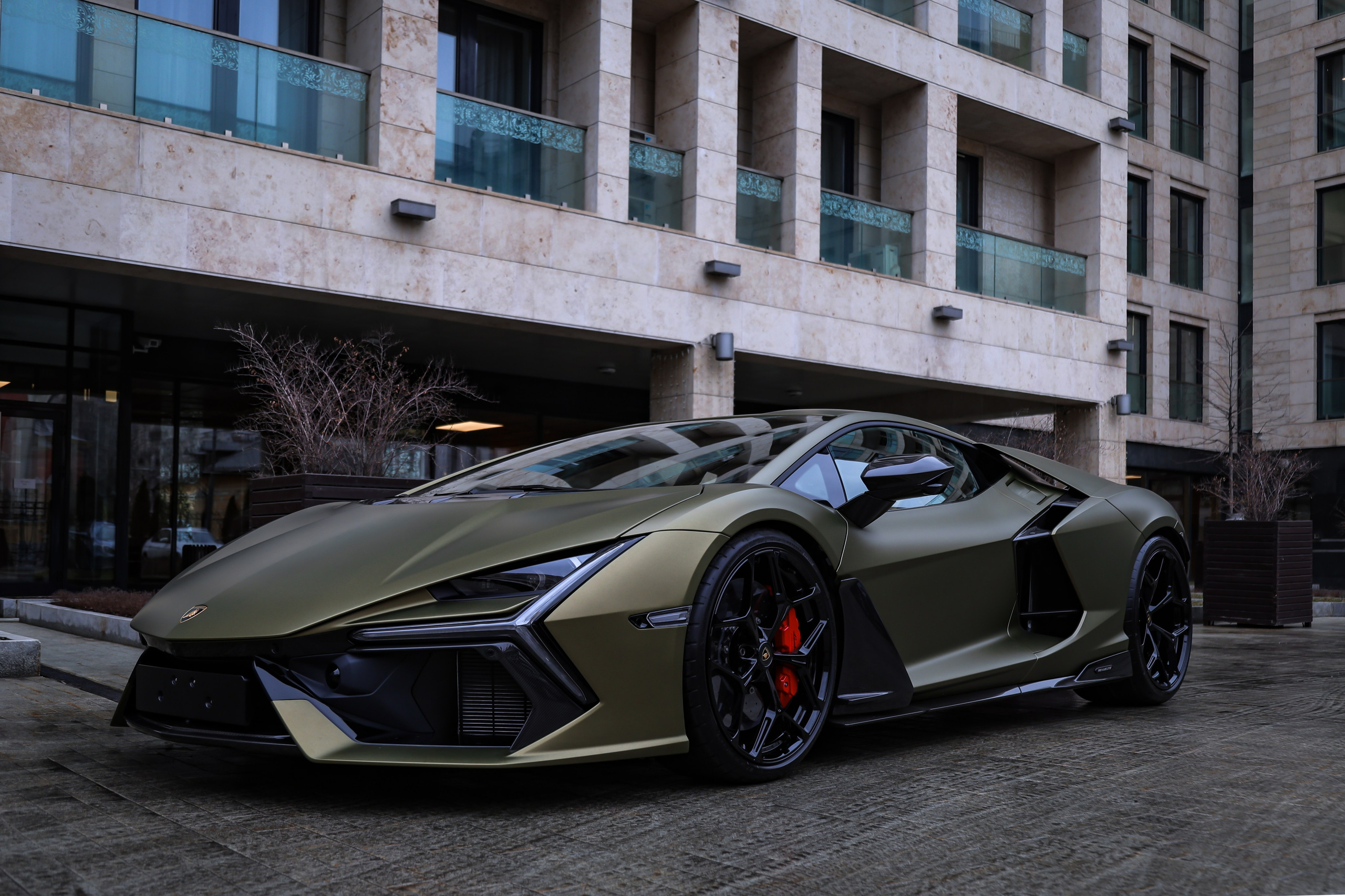 2024 Lamborghini Revuelto 6.5 AMT. Mixturecaptures